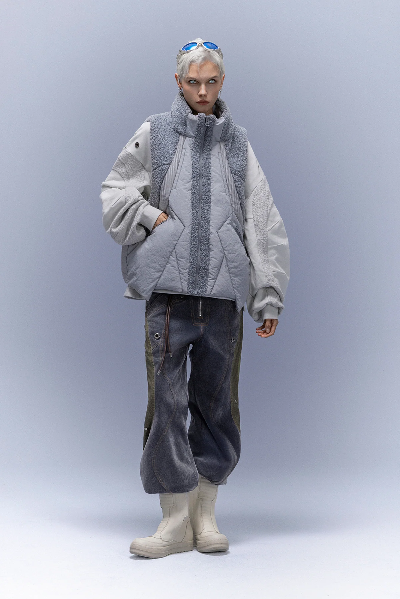 XIPHEVIL High-Neck Fleece-Panel Vest Dark Gray