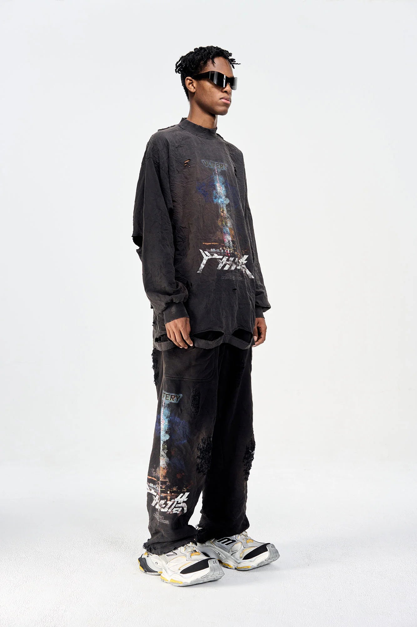 ULIPERY Distressed Glow Crinkled Long Sleeve Tee