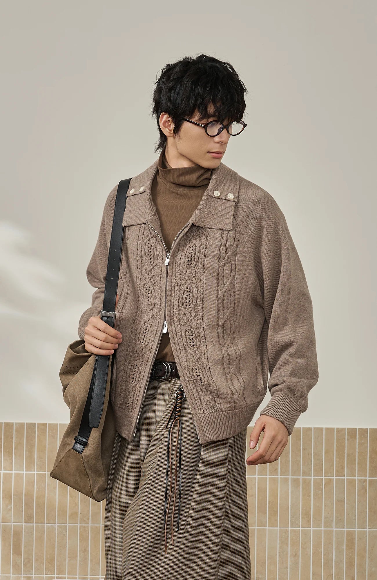 MOITIEDEPETALE Modern Cable-Knit Zip-Up Cardigan