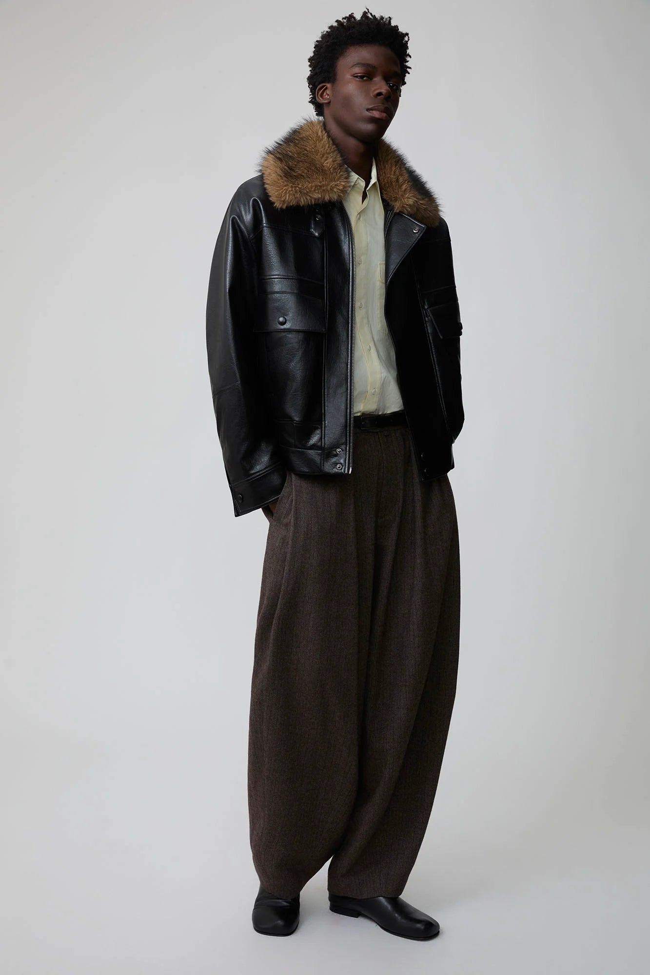 OPICLOTH Detachable Faux Fur-Collar PU Bomber