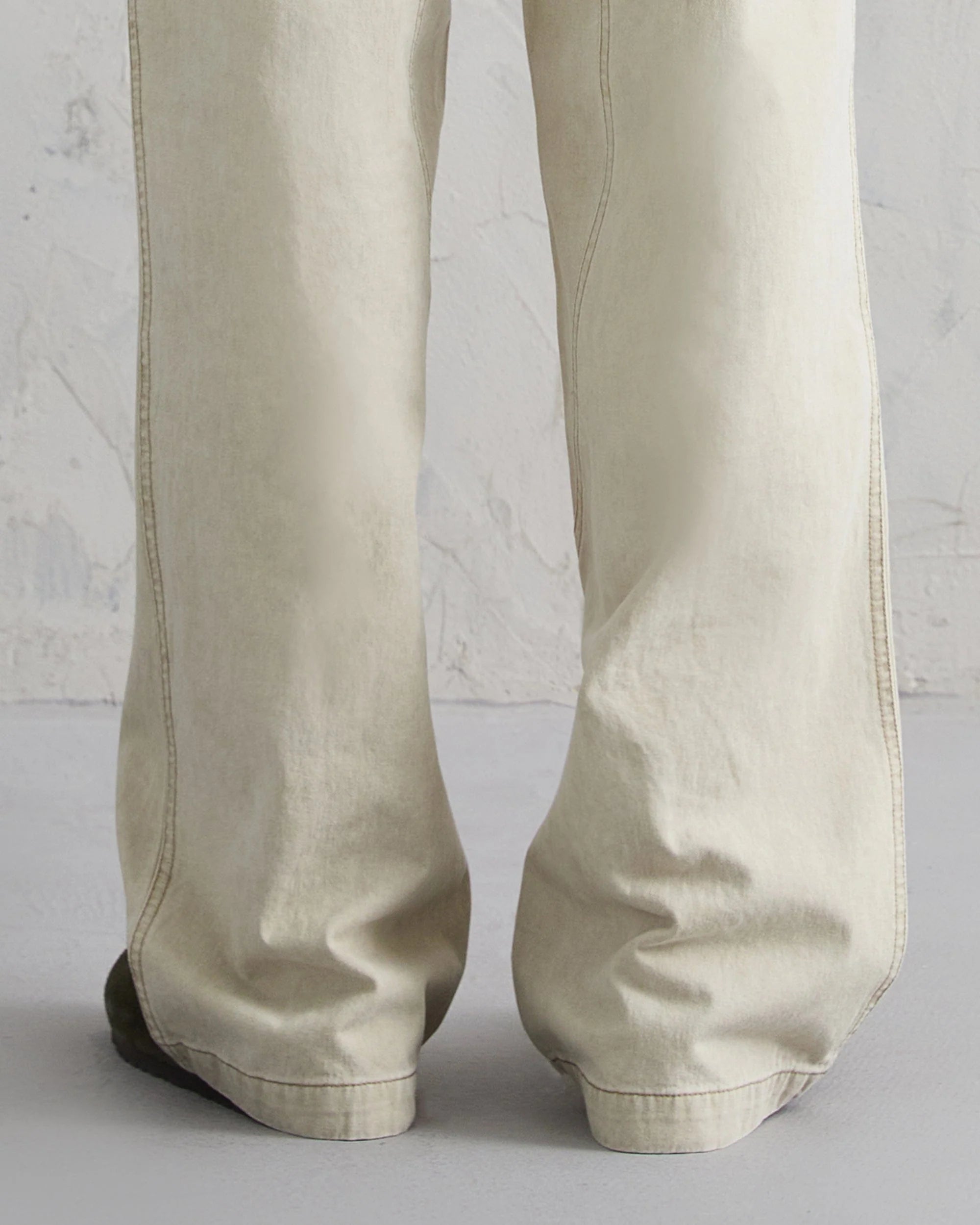 ORGANIC EMOTION Deconstructed Layered-pocket Button Pants