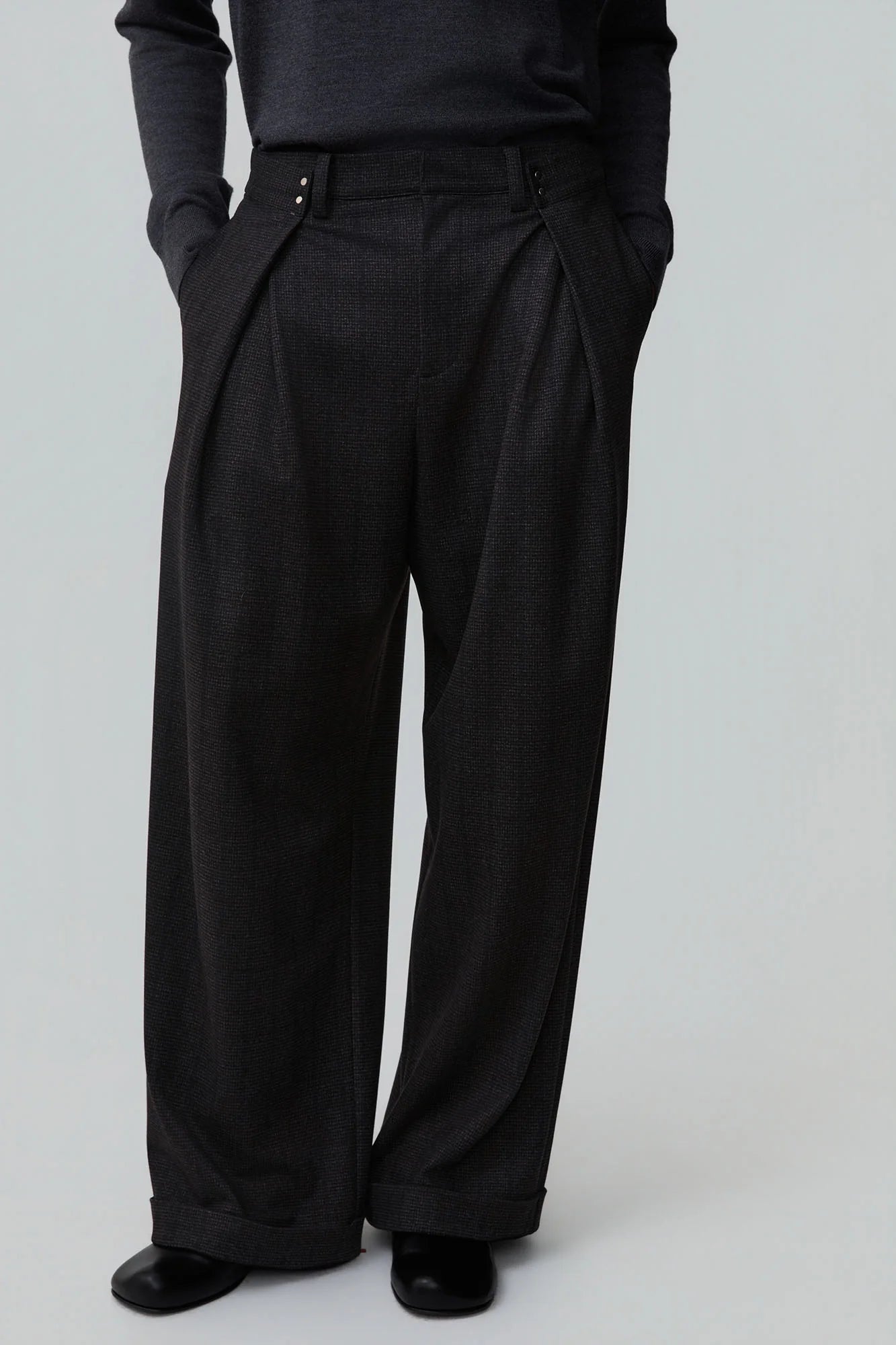 OPICLOTH Double-Pleated Mini-Check Trousers