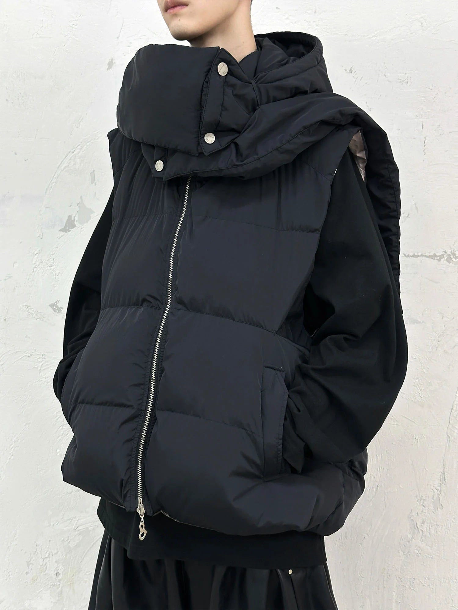 RELABEL Reversible Detachable Hooded Insulated Vest
