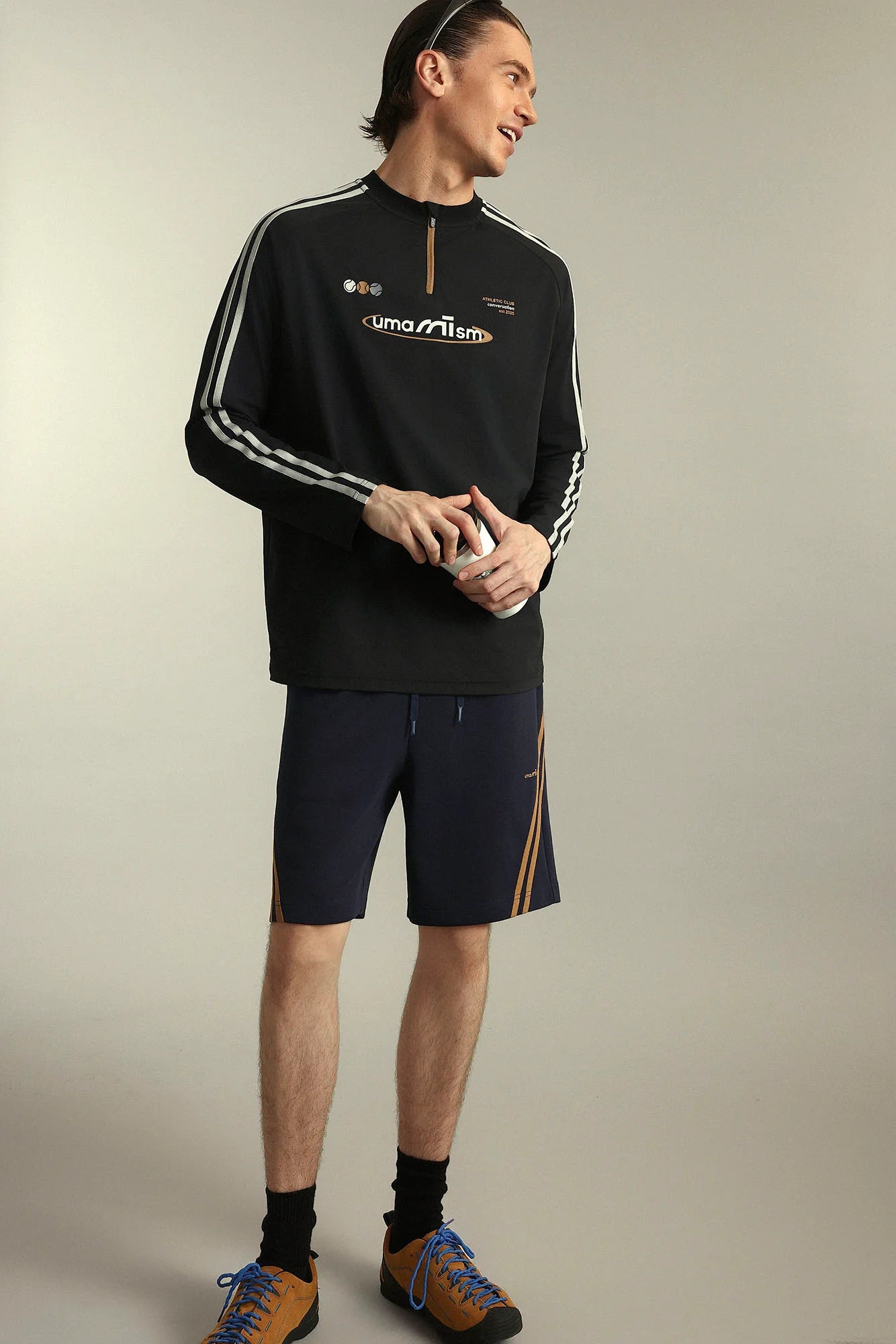 UMAMIISM Contrast Stripe Mesh-Panel Quick-Dry Long-Sleeve Tee