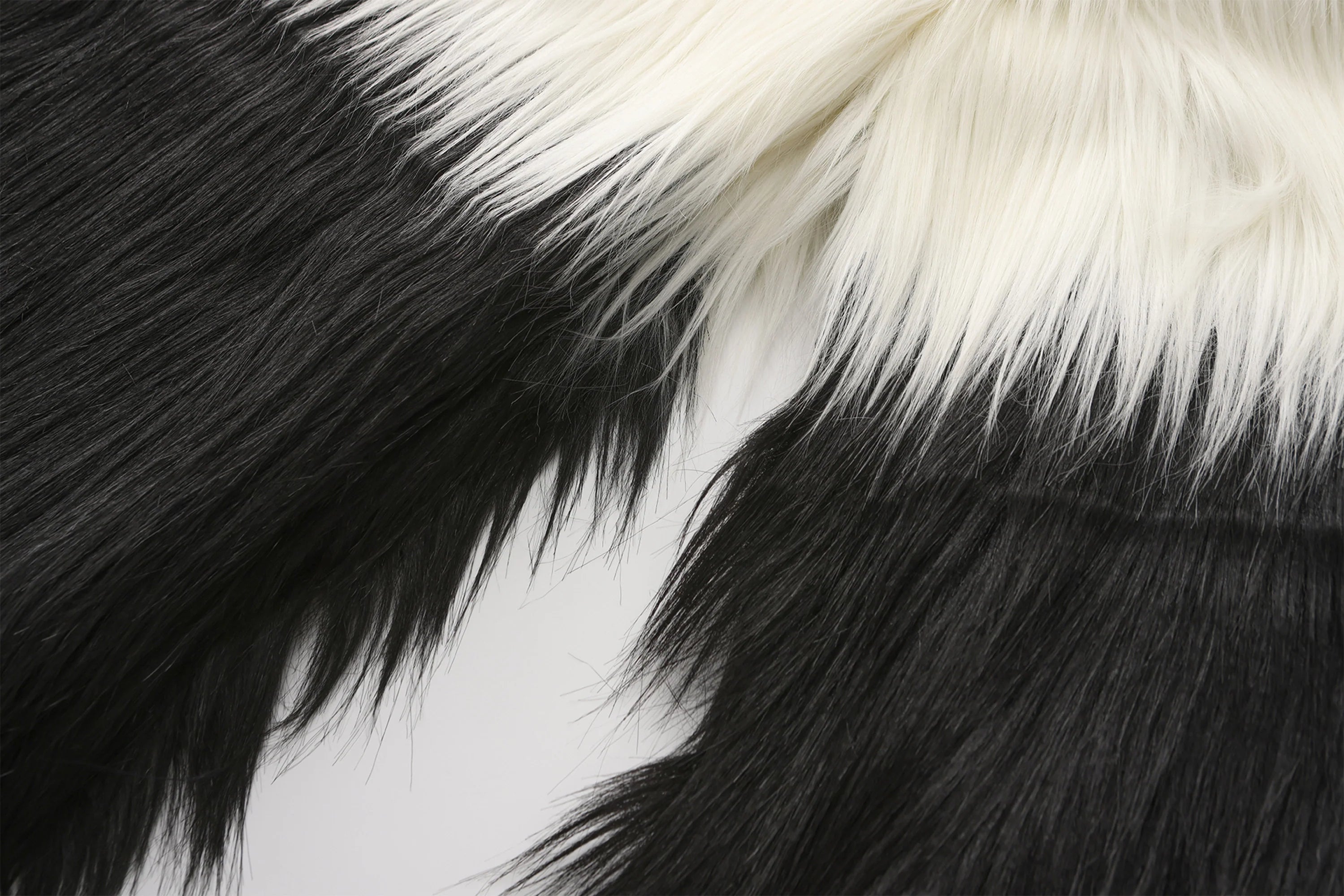 VANN VALRENCE Gradient Mane Faux Fur Maxi Coat