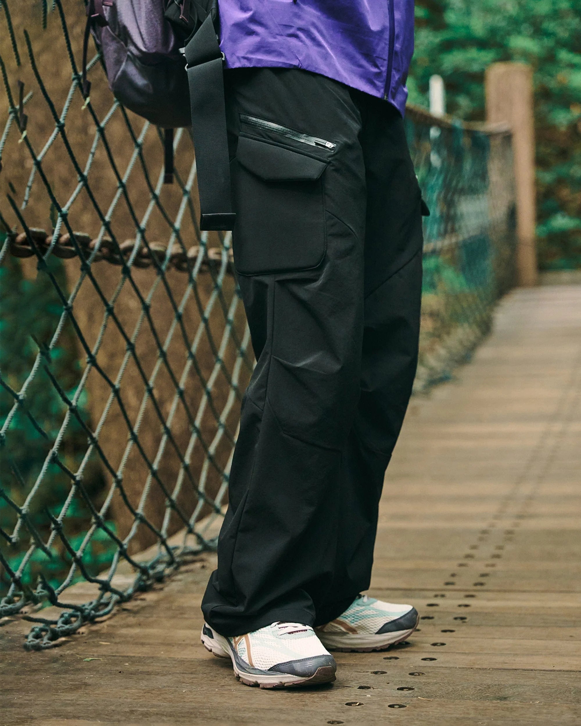 ENSHADOWER Waterproof Pleated Foam Pocket Hiking Pants