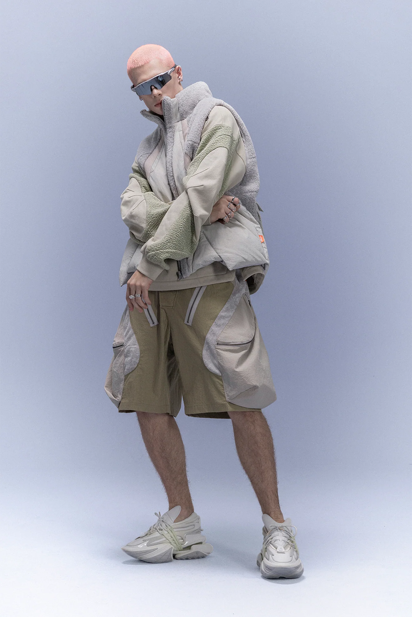 XIPHEVIL High-Neck Fleece-Panel Vest Light Gray