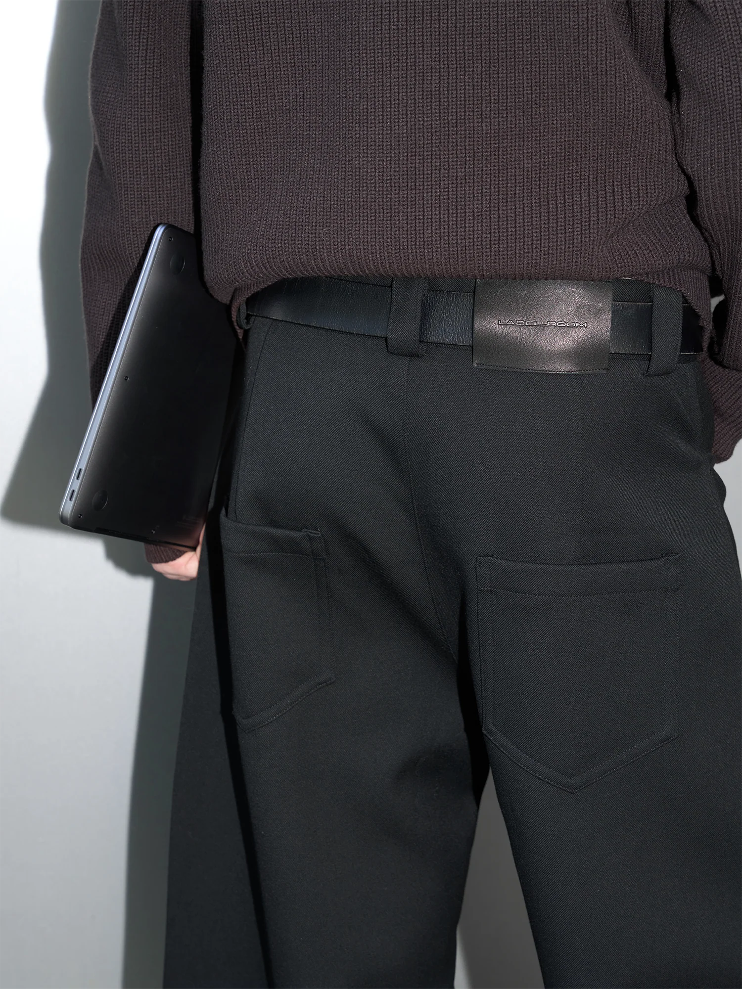 LABELROOM Essential Barrel Pants