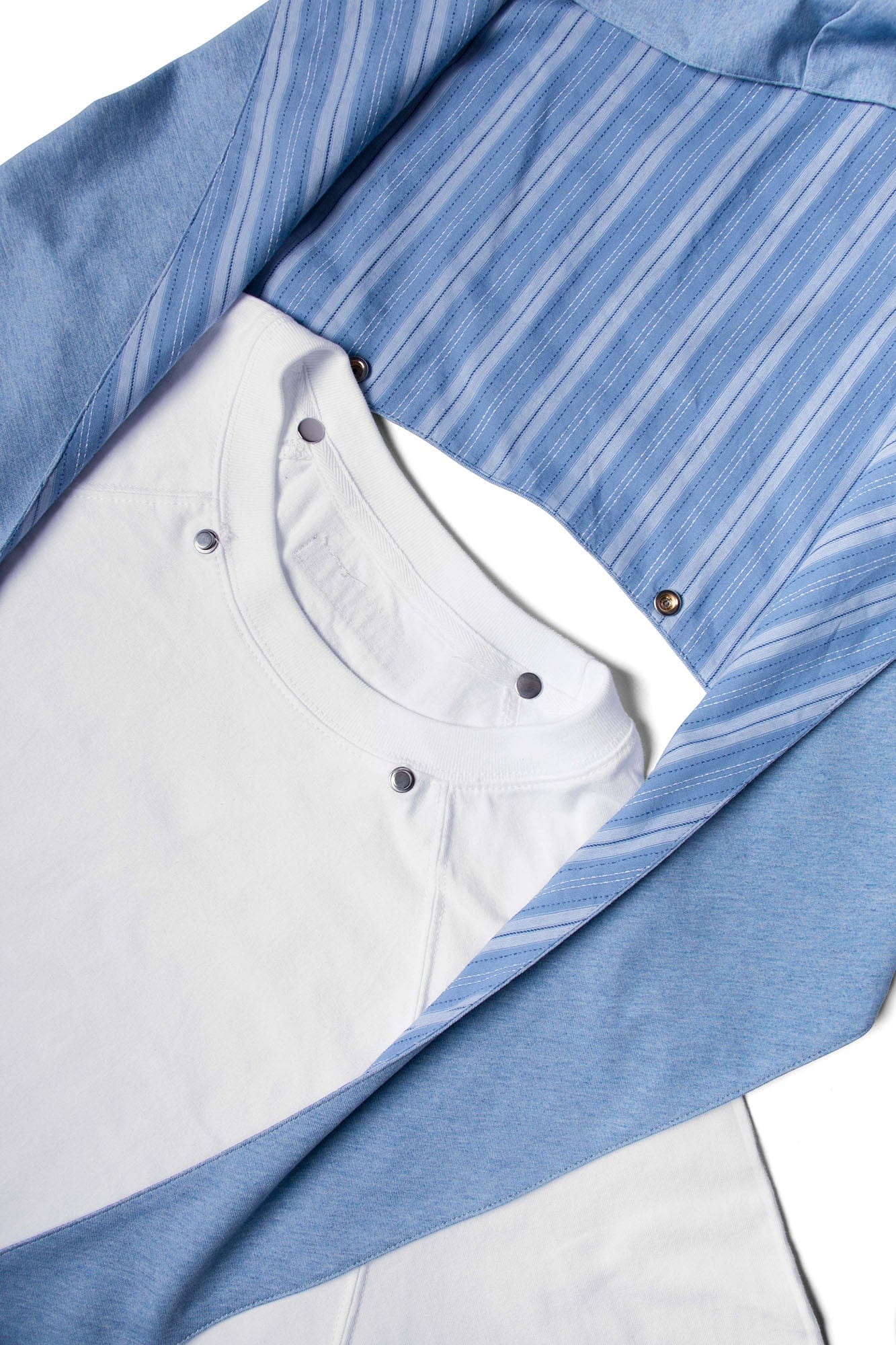 RELABEL Detachable Hood Long-Sleeve Tee White