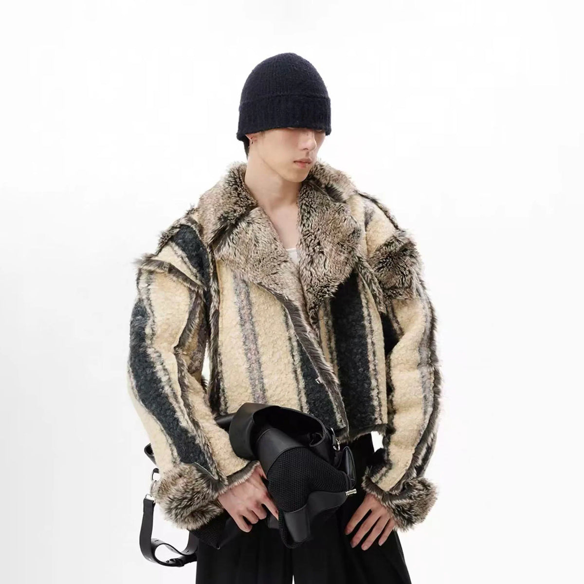 TUIMU Reversible Faux Fur Cropped Jacket