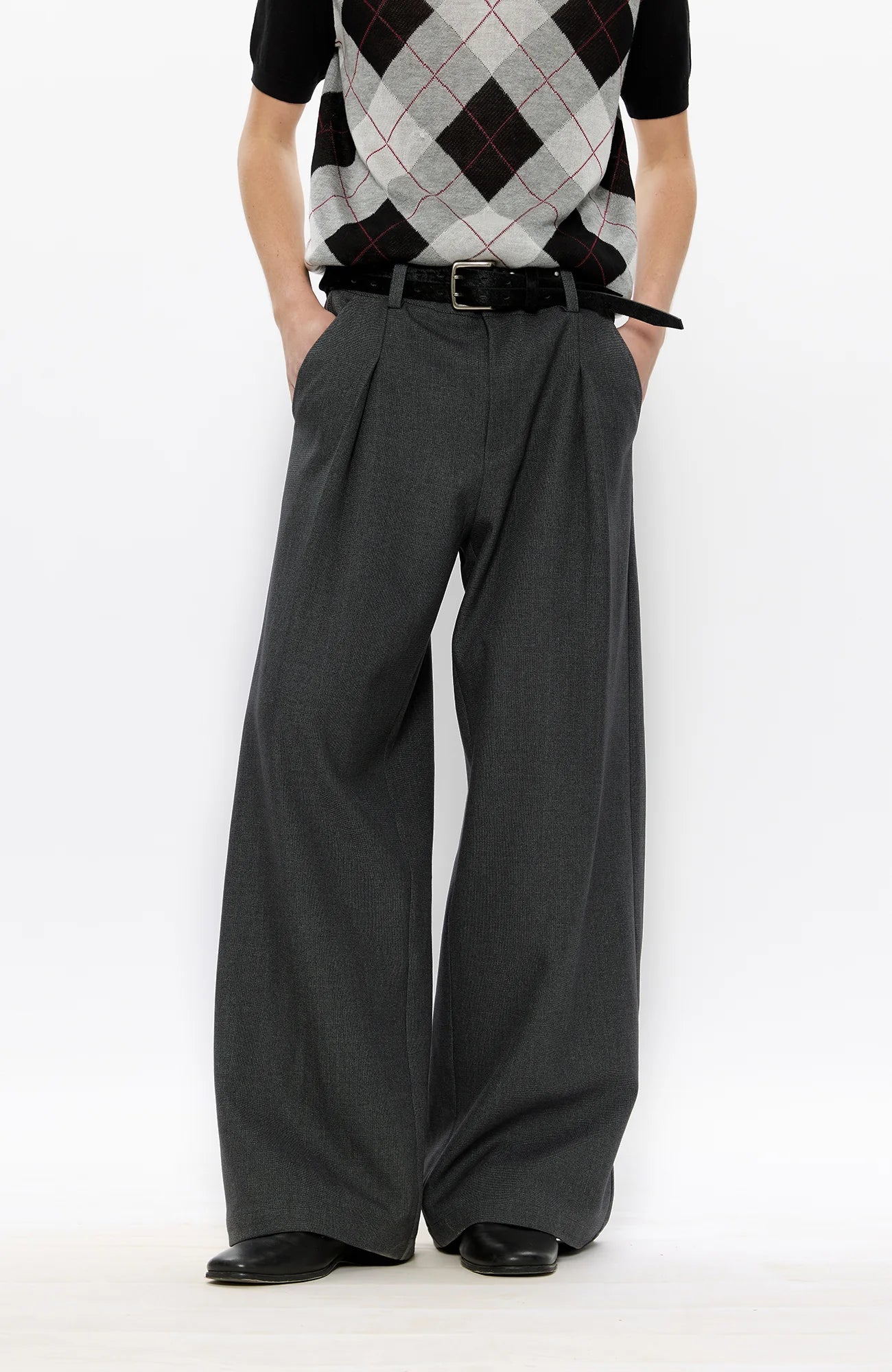 KREATE Classic Shadow Check Pleated Wide Trousers