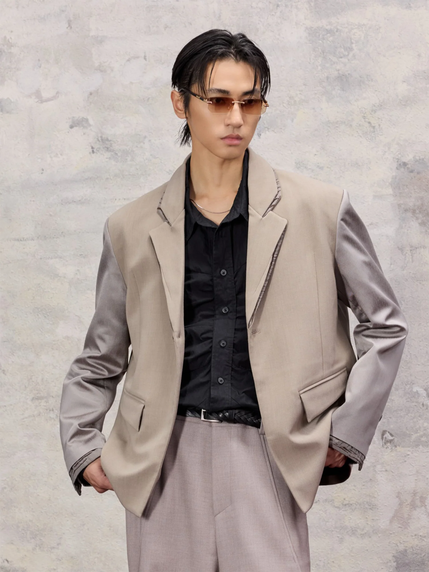 ALVNG AR ANTS Essential Sheen Spliced Blazer
