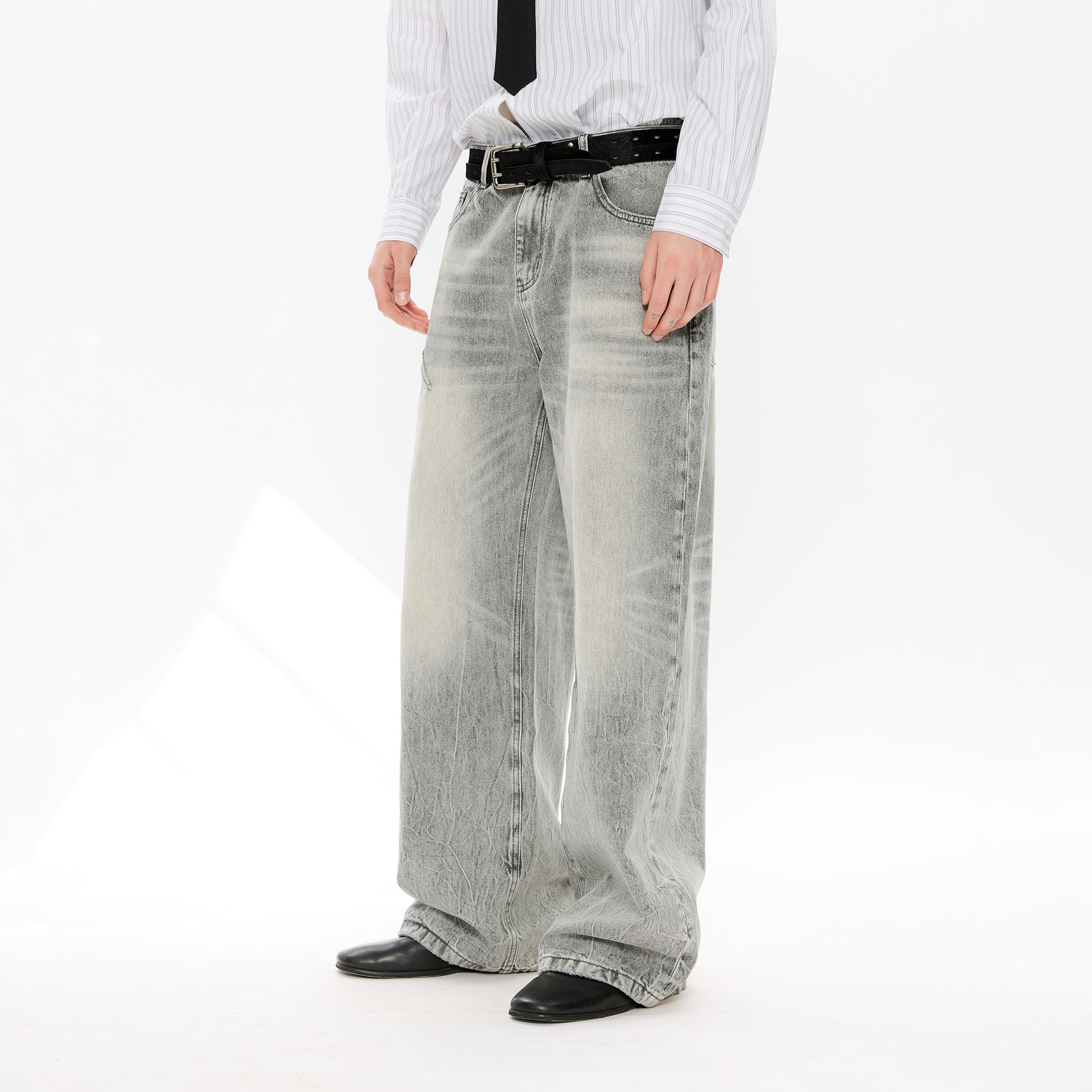 KREATE Whisker Washed Straight-Leg Jeans