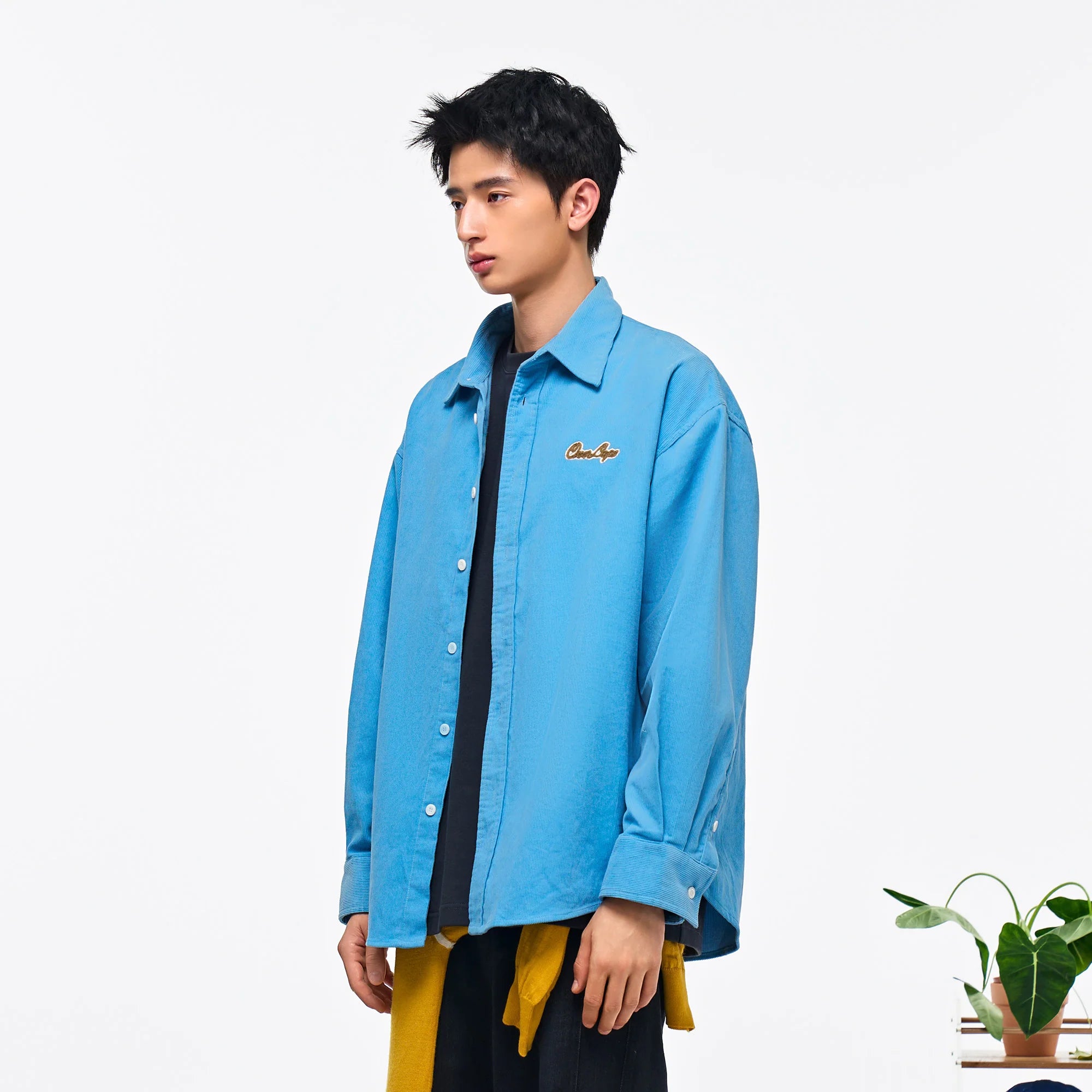 OVERLAPS Essential Embroidered Oversized Shirt