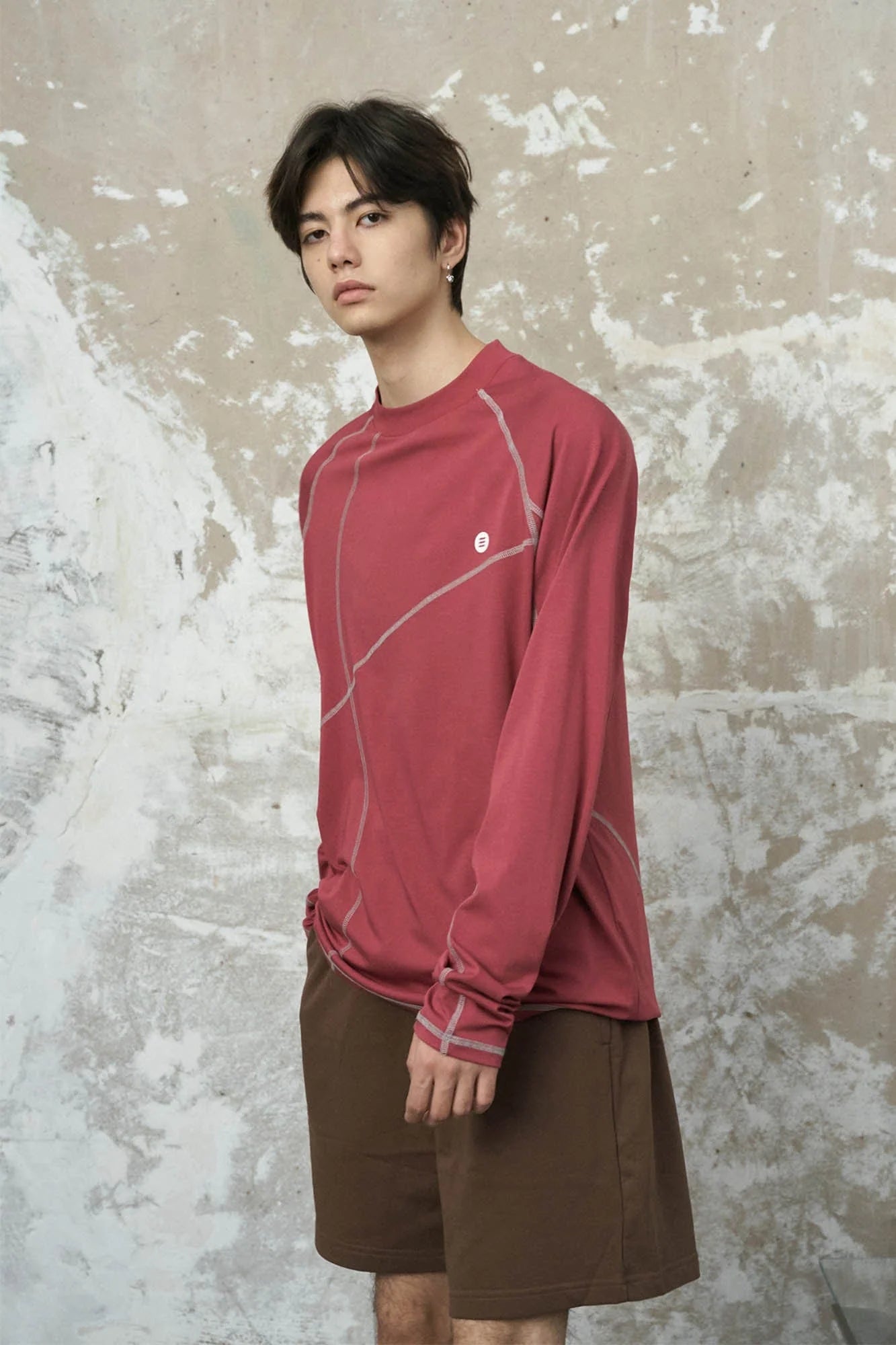 ENSHADOWER Asymmetrical Stitch Quick-Dry Long-Sleeve Tee