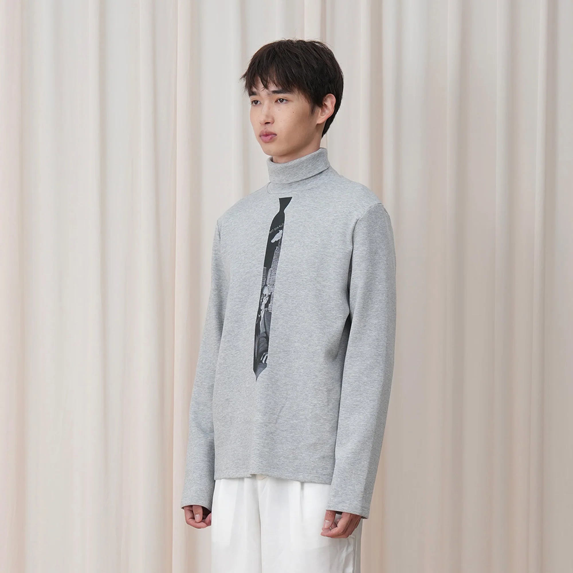 OUYANG WENJUN Tie-Graphic Turtleneck Long-Sleeve Tee