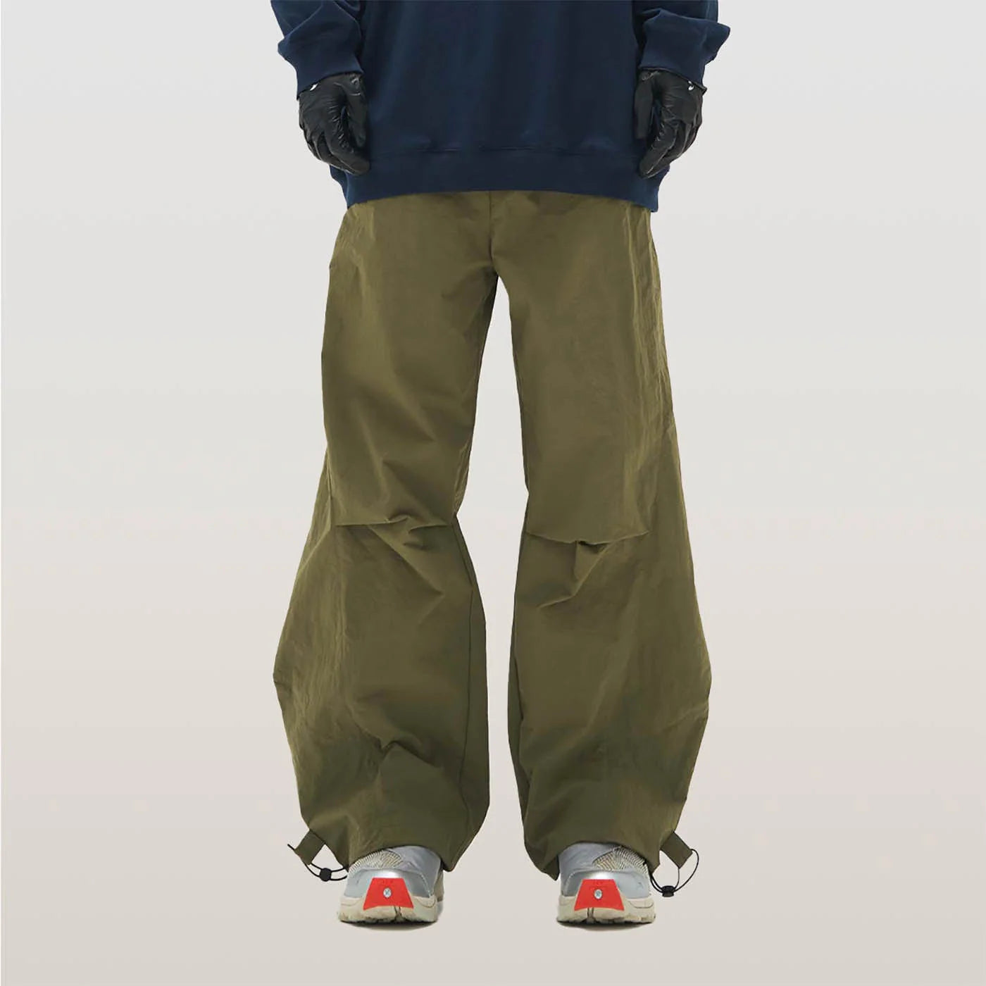 RELABEL Pleated Spliced Parachute Pants