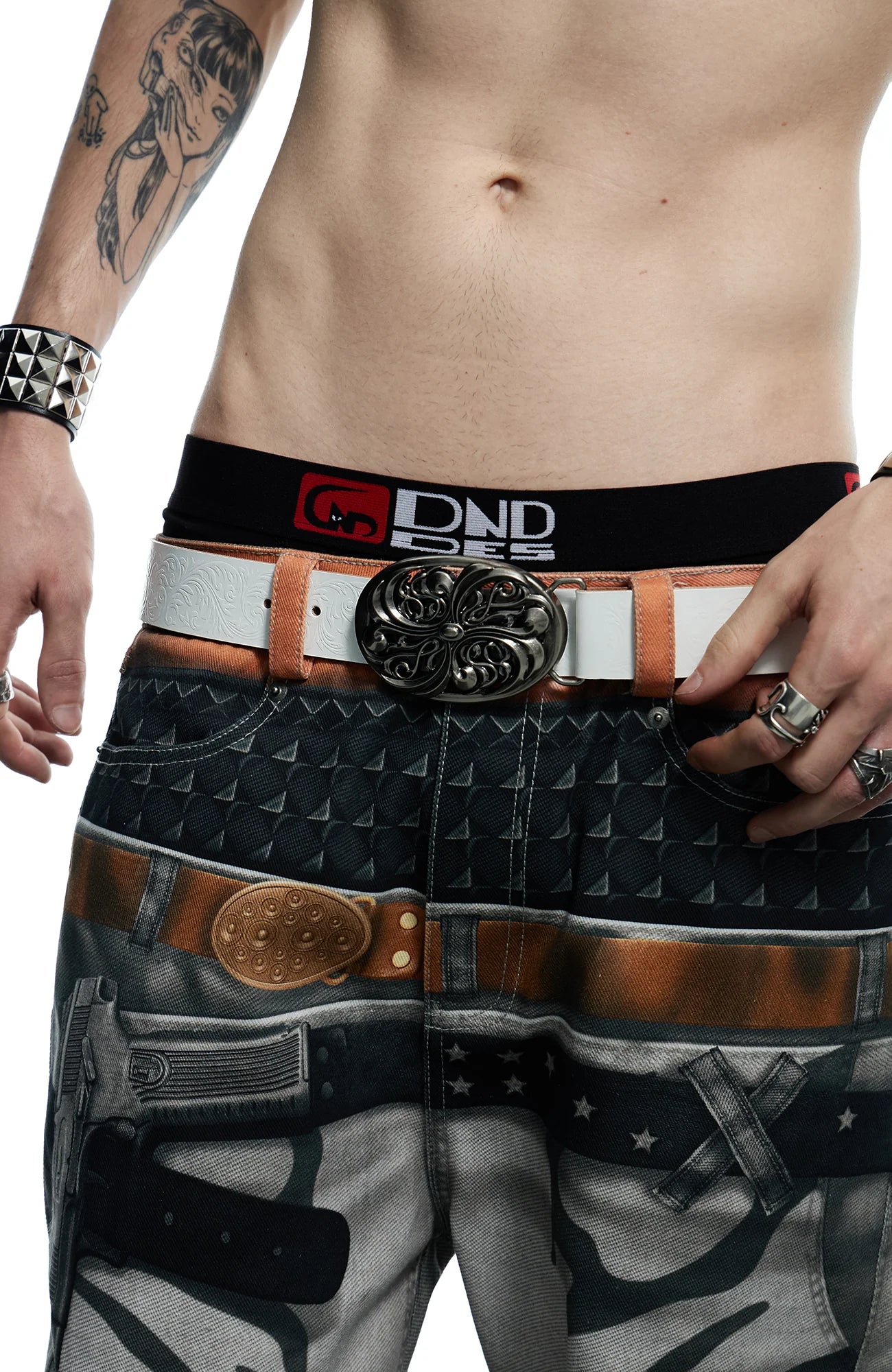 DND4DES Filigree Buckle Cowhide Leather Belt White