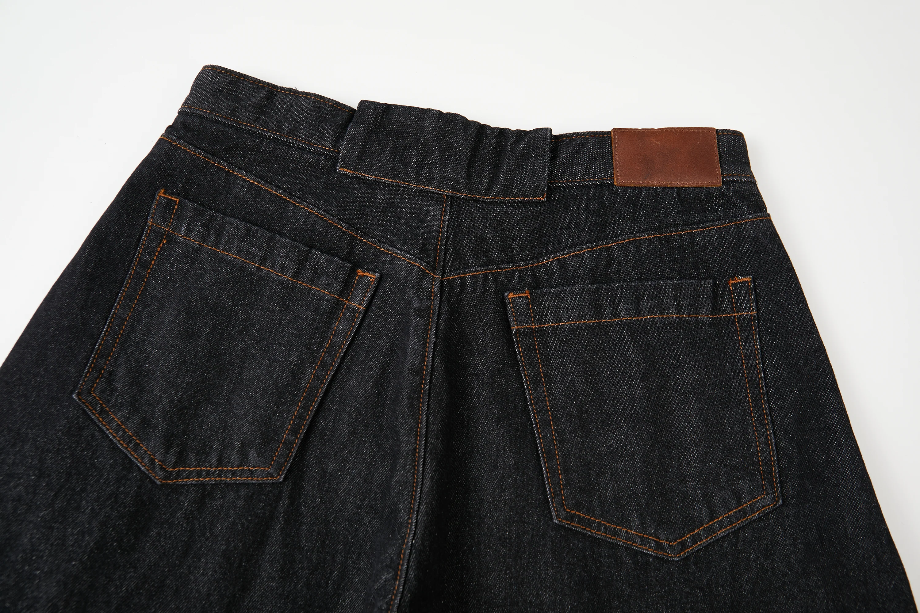 OPICLOTH Curved Panel Oversized Raw Jeans
