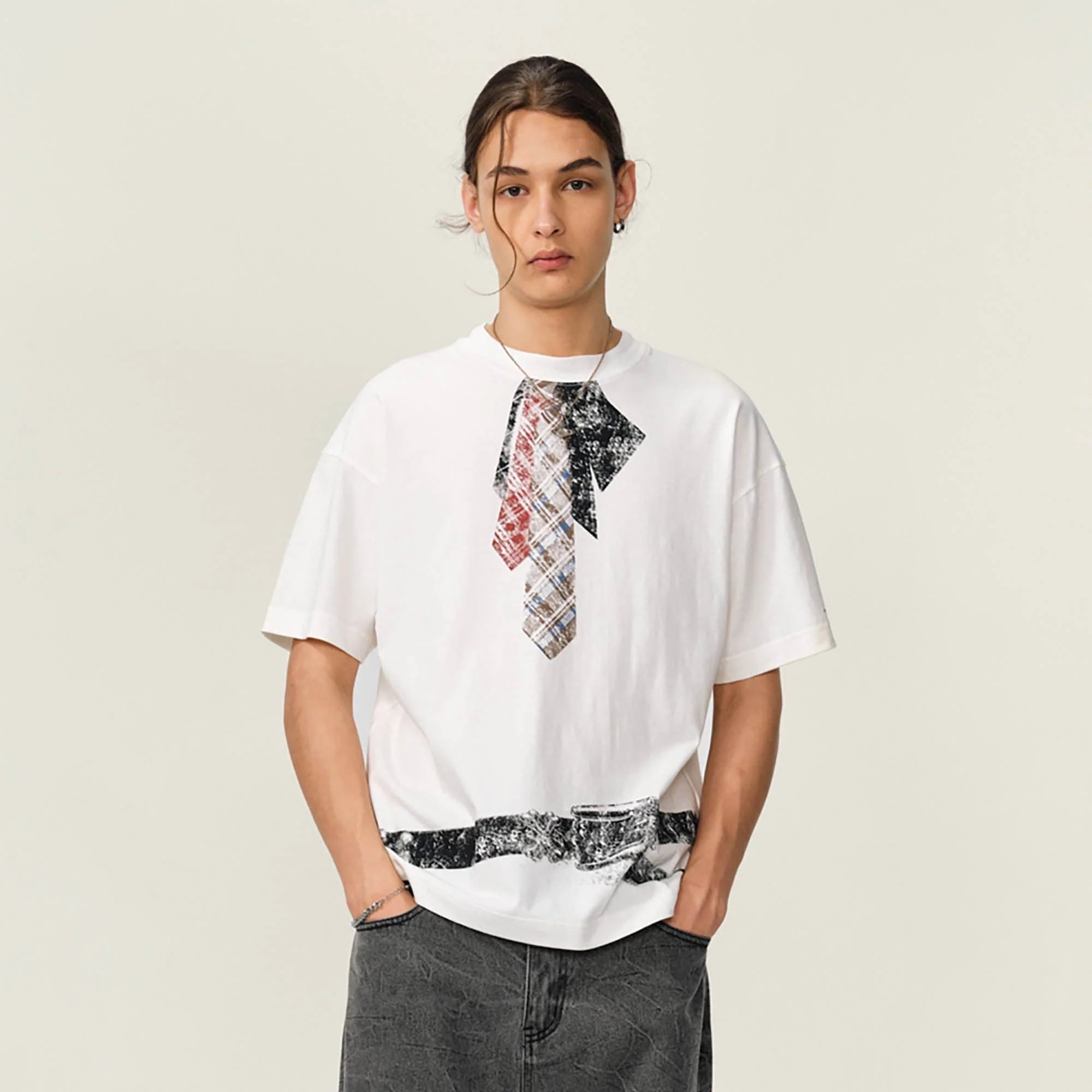 OVDY Tie-Belt Graphic T-Shirt