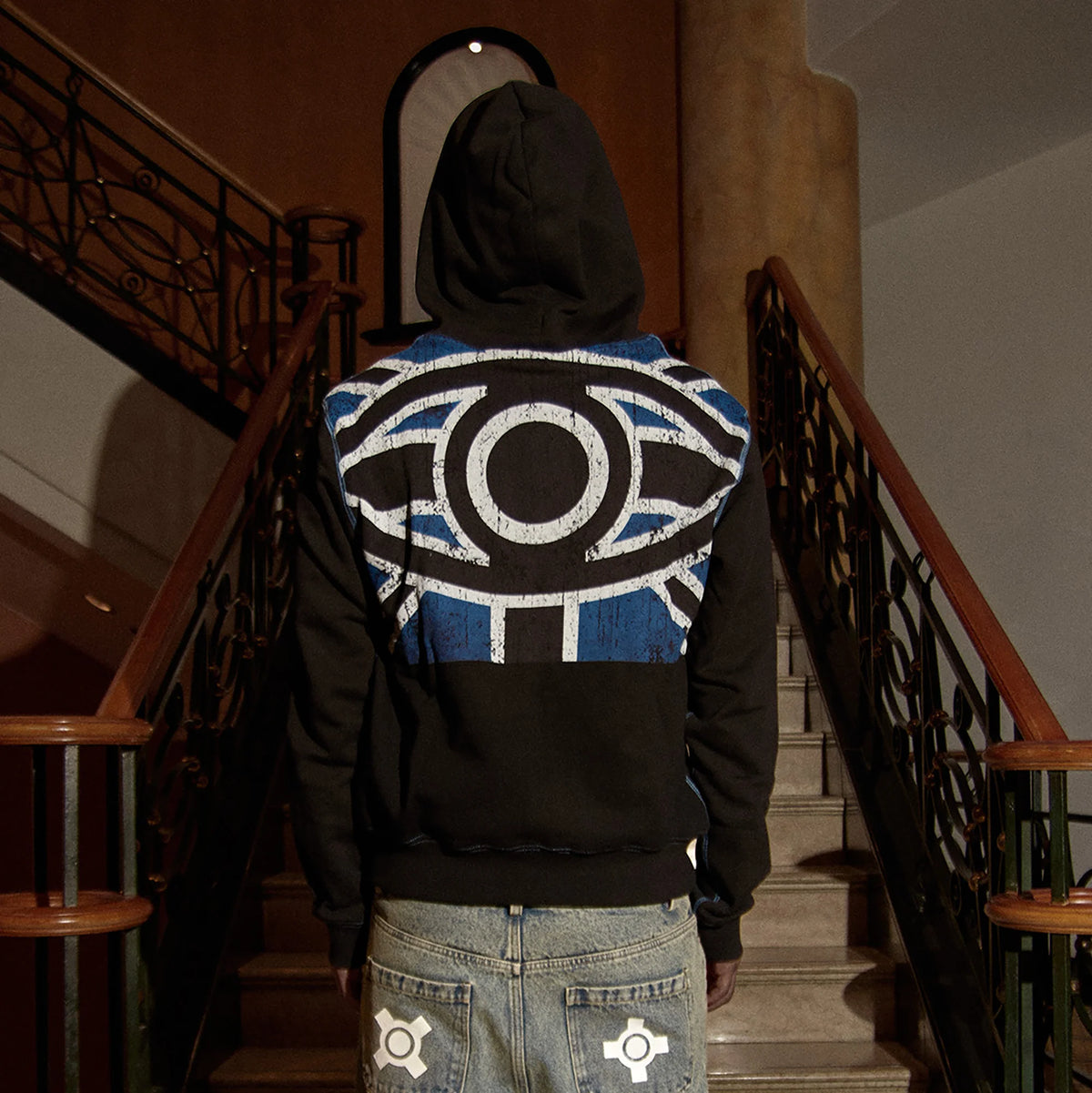PHANTOMHUNTER Diamond Graphic Cropped Zip Hoodie