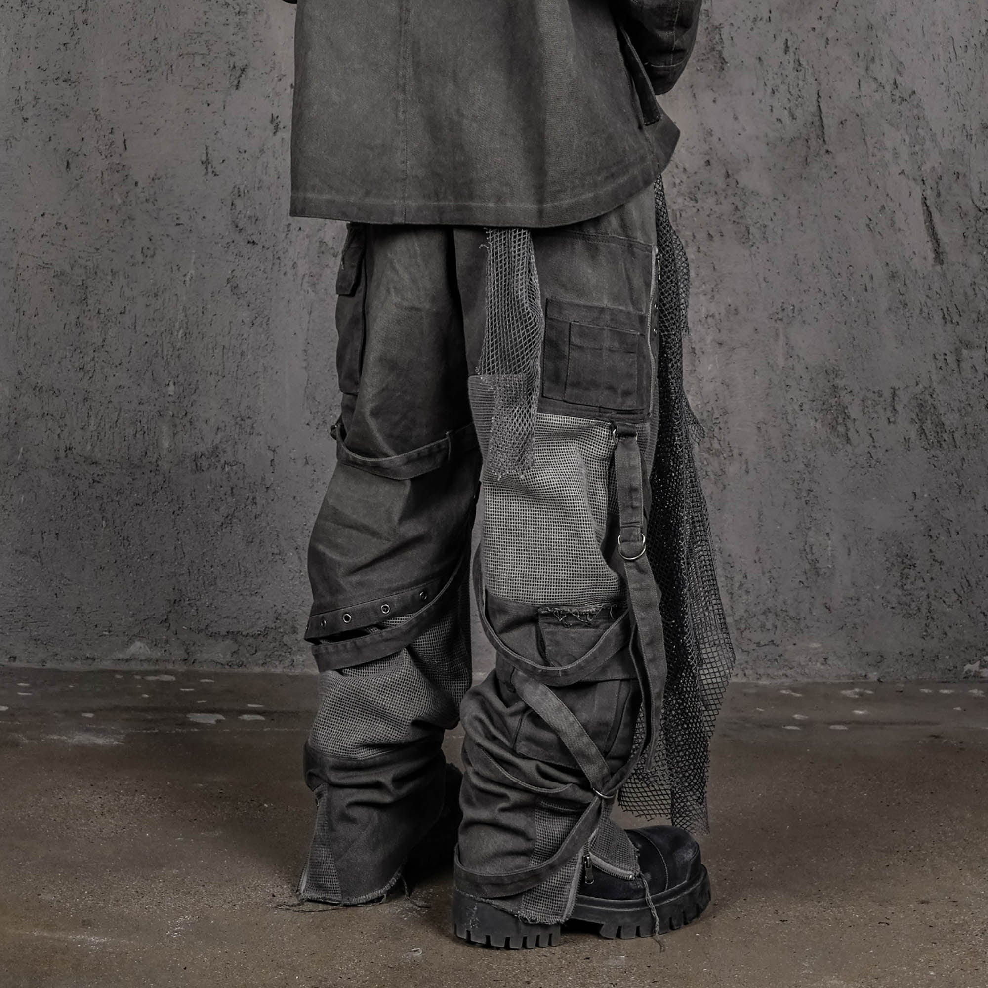 UNDERWATER Scavenger Heavyduty Multi-Pockets Striped Cargo