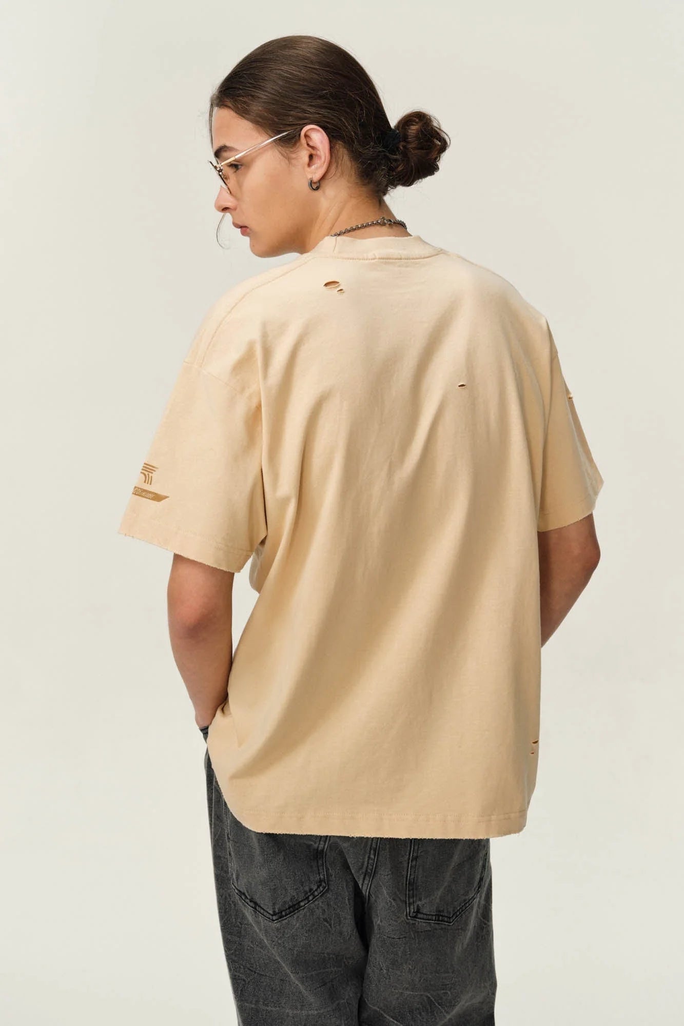 OVDY Retro Distressed Graphic T-Shirt