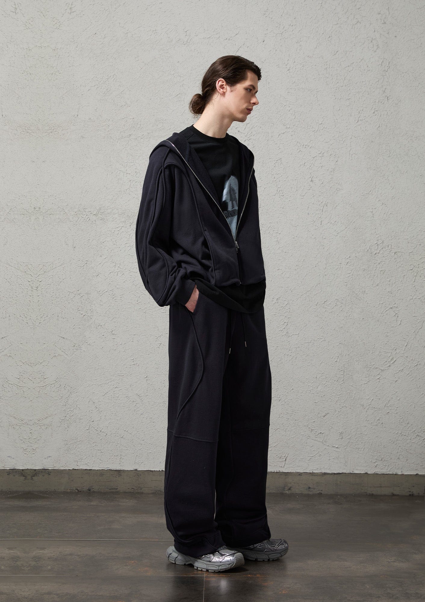 ORGANIC EMOTION Structured Panelled Oversized Sweatpants