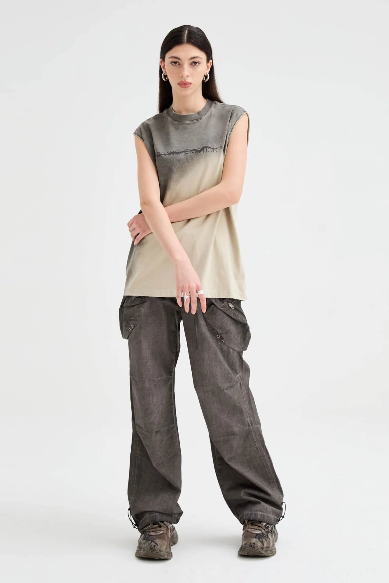 ORGANIC EMOTION Multi-Pocket Crinkled Drawstring Cargo Pants