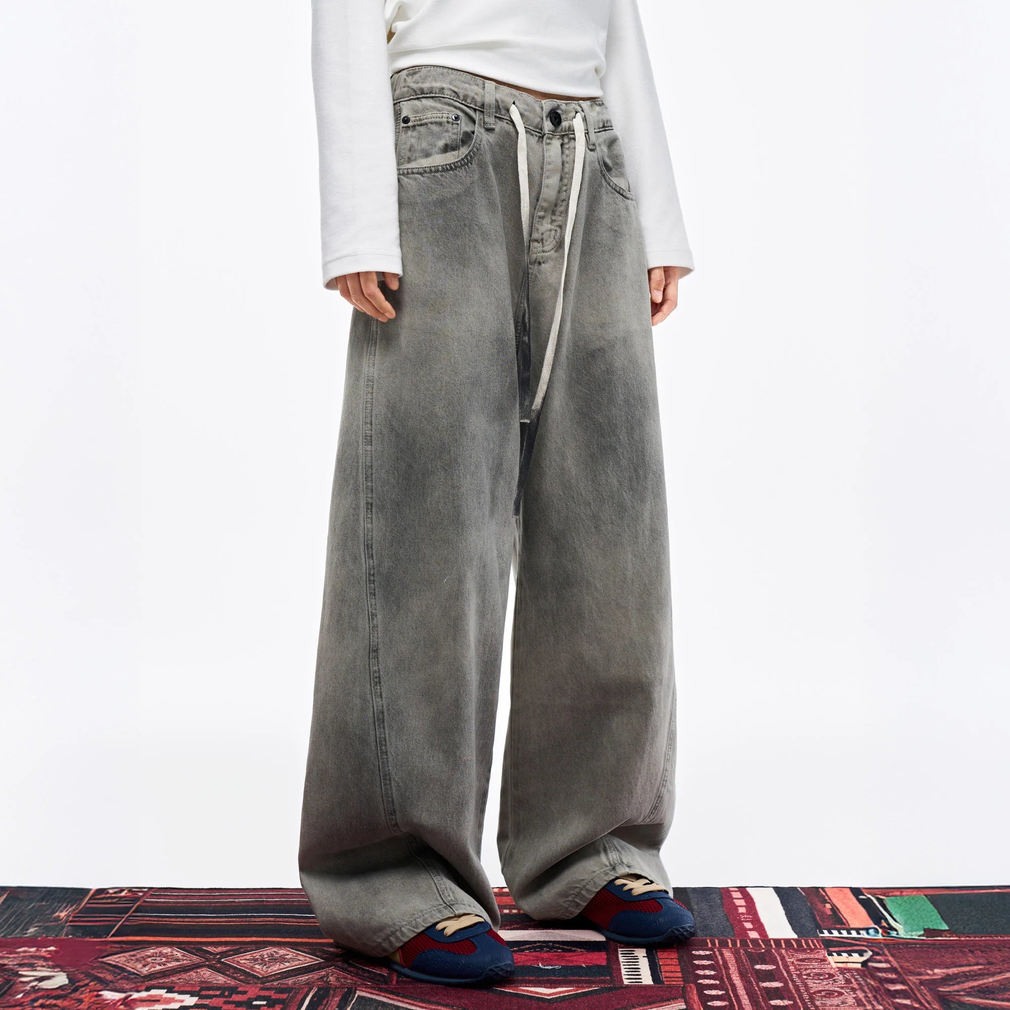 OVERLAPS Washed Drawstring Wide-Leg Jeans