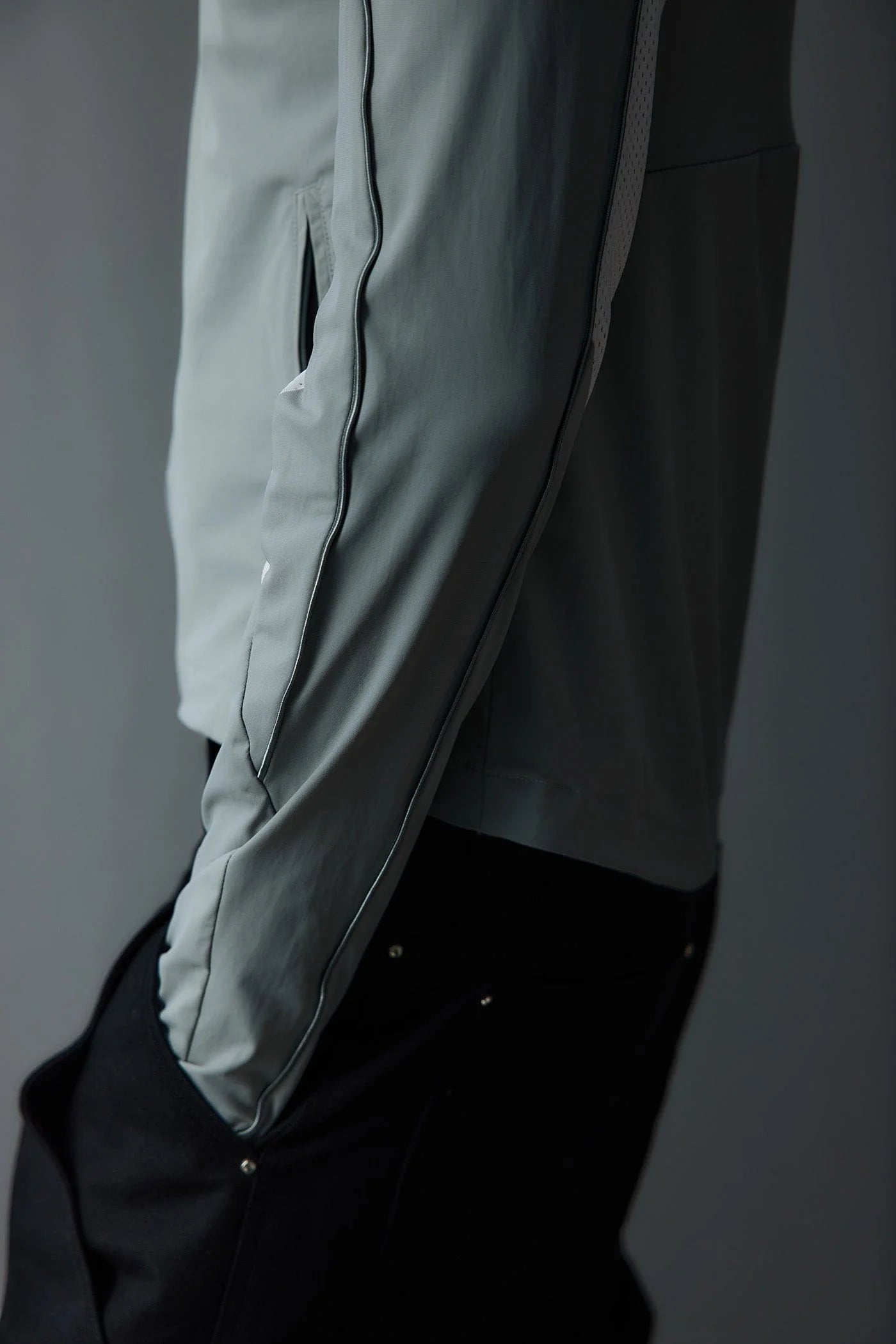 WHISTLEHUNTER Glacier Shuttle Spliced Slim Fit Jacket