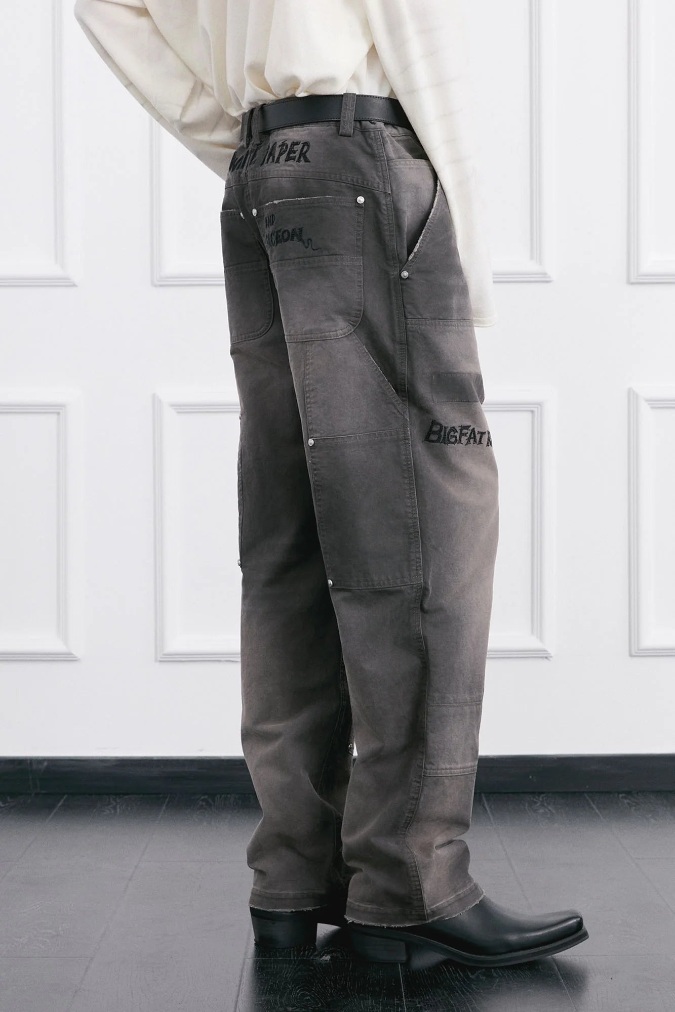FACEONLAB Distressed Washed Double-Knee Pants