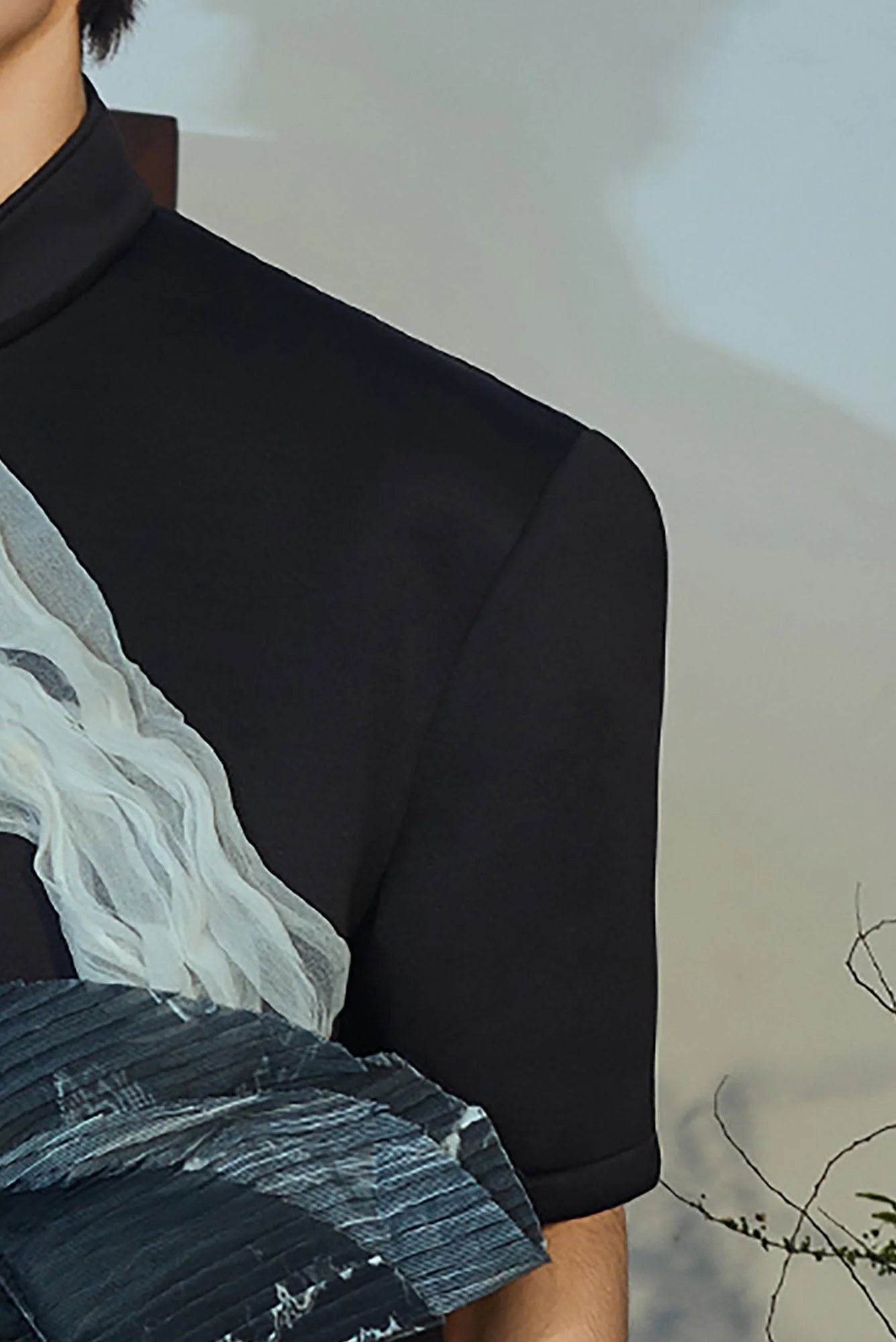 JIECHI Crinkled Tulle Layered Mandarin Collar Half Shirt