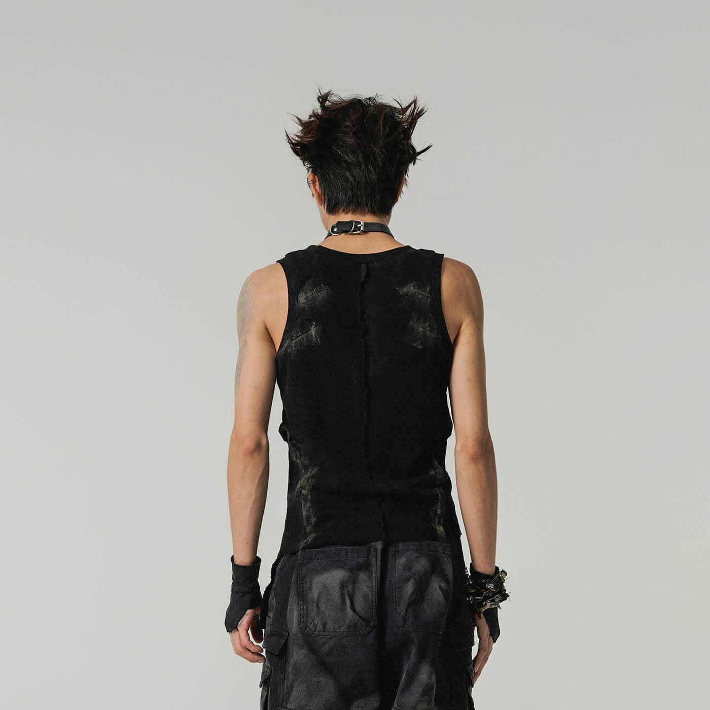 FLYERRER Distressed Asymmetrical Tank Top