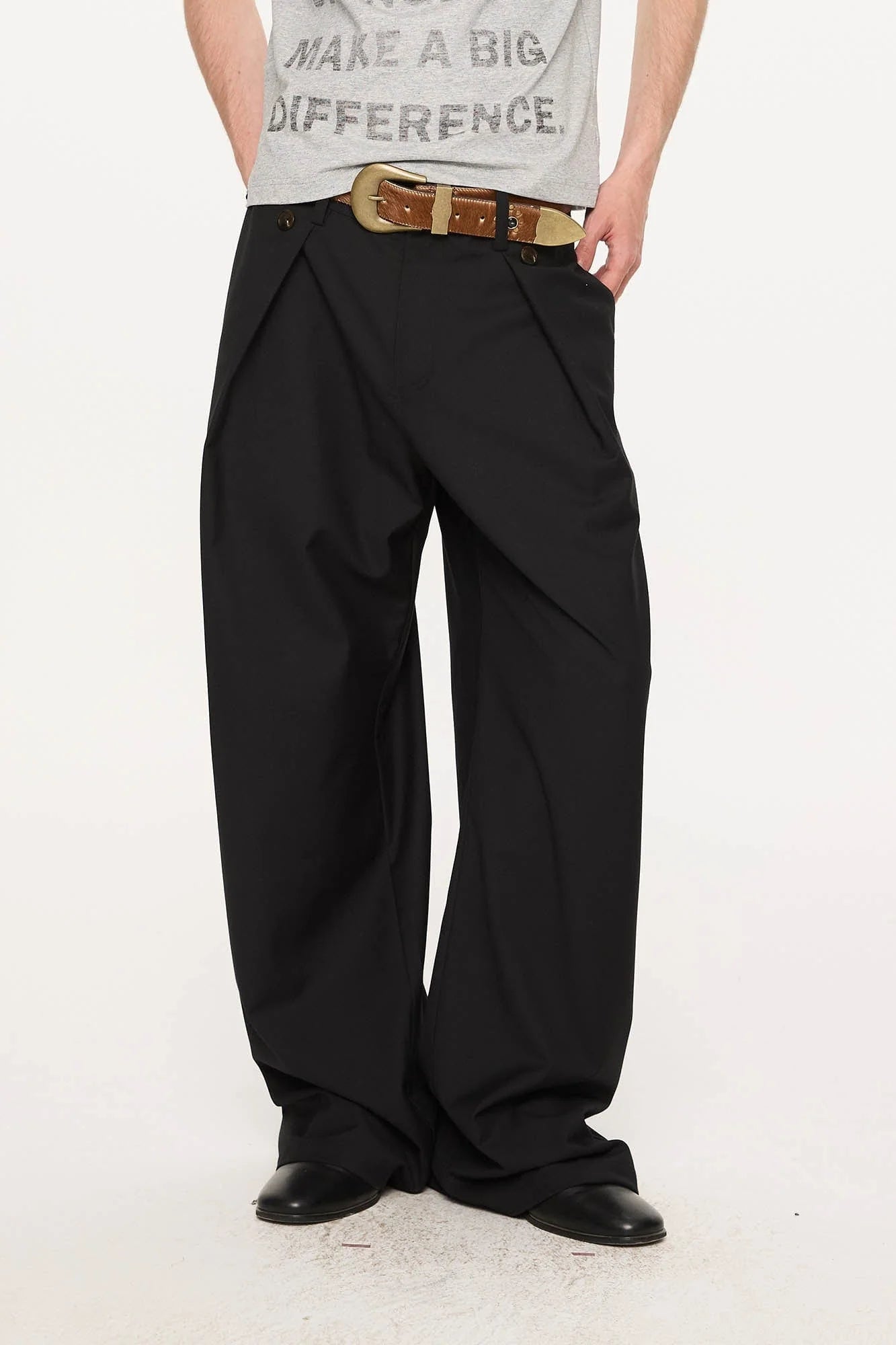 KREATE Inverted Pleats Wide-Leg Trousers