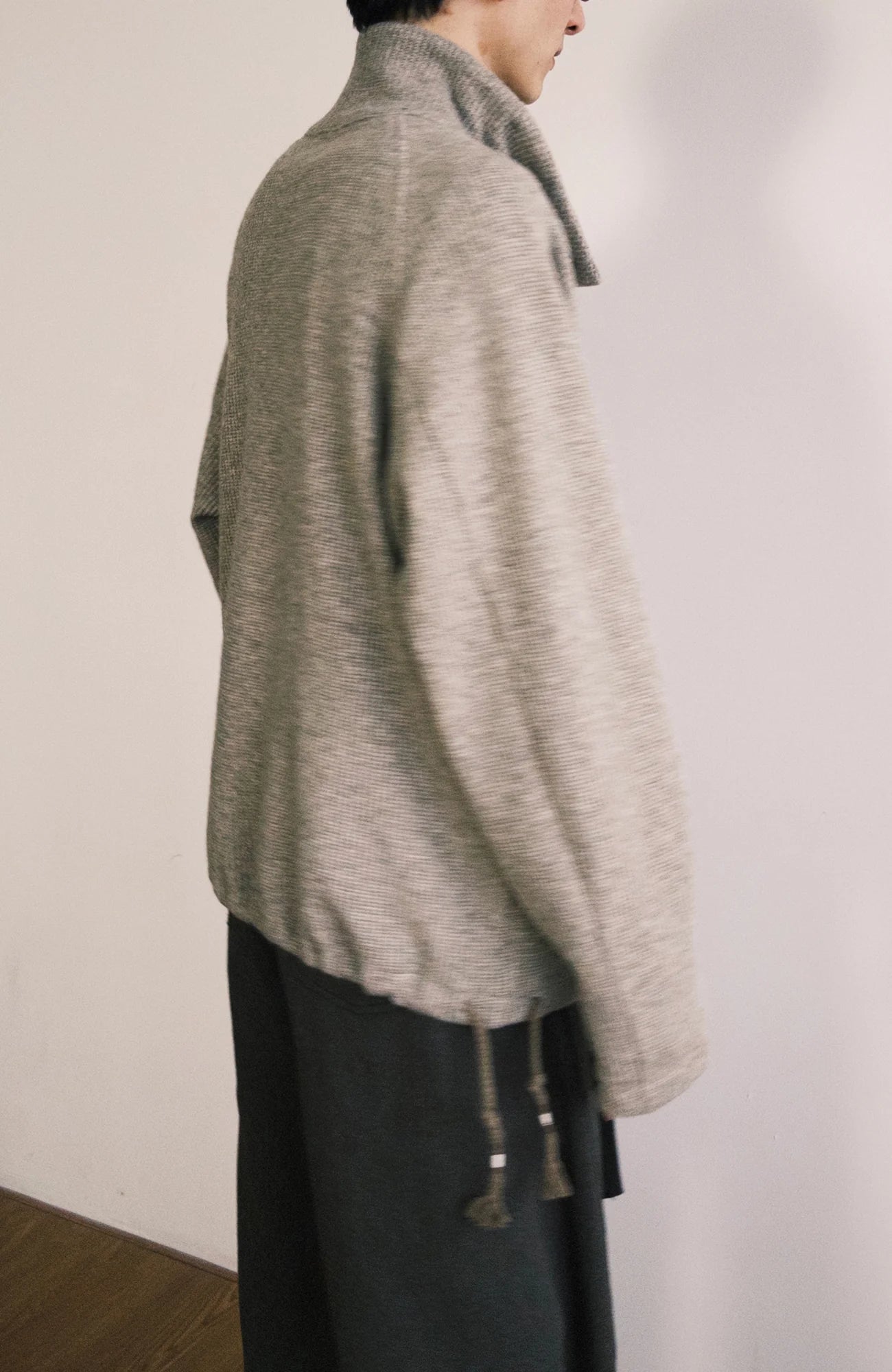 GONGHE REPUB Ribbed Half-Placket Mock-Neck Sweater