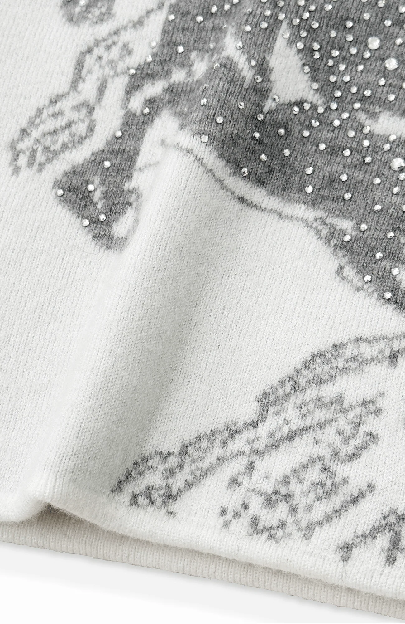 TECNINEGROUP Jacquard Diamond Knit Beanie