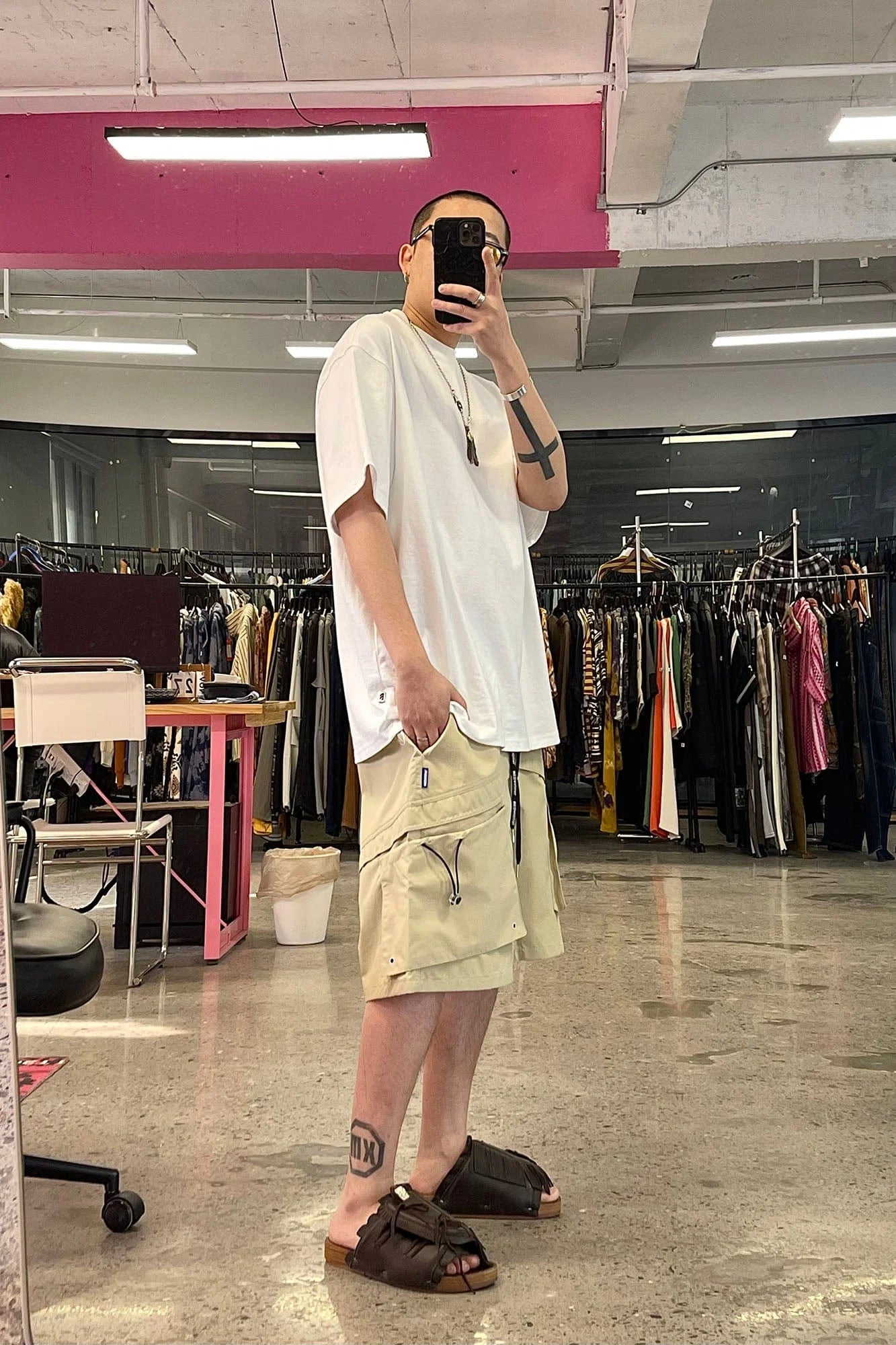 ME DA IGUAL Multi-Pocket Waterproof Cargo Shorts