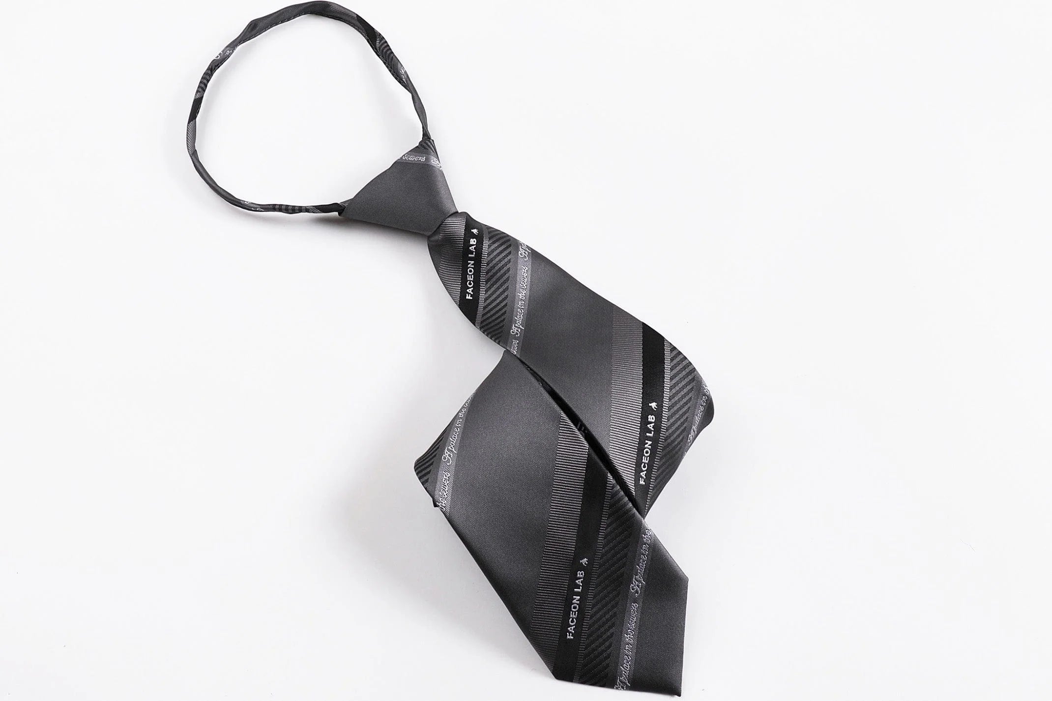 FACEONLAB Slanted Striped Zip Tie