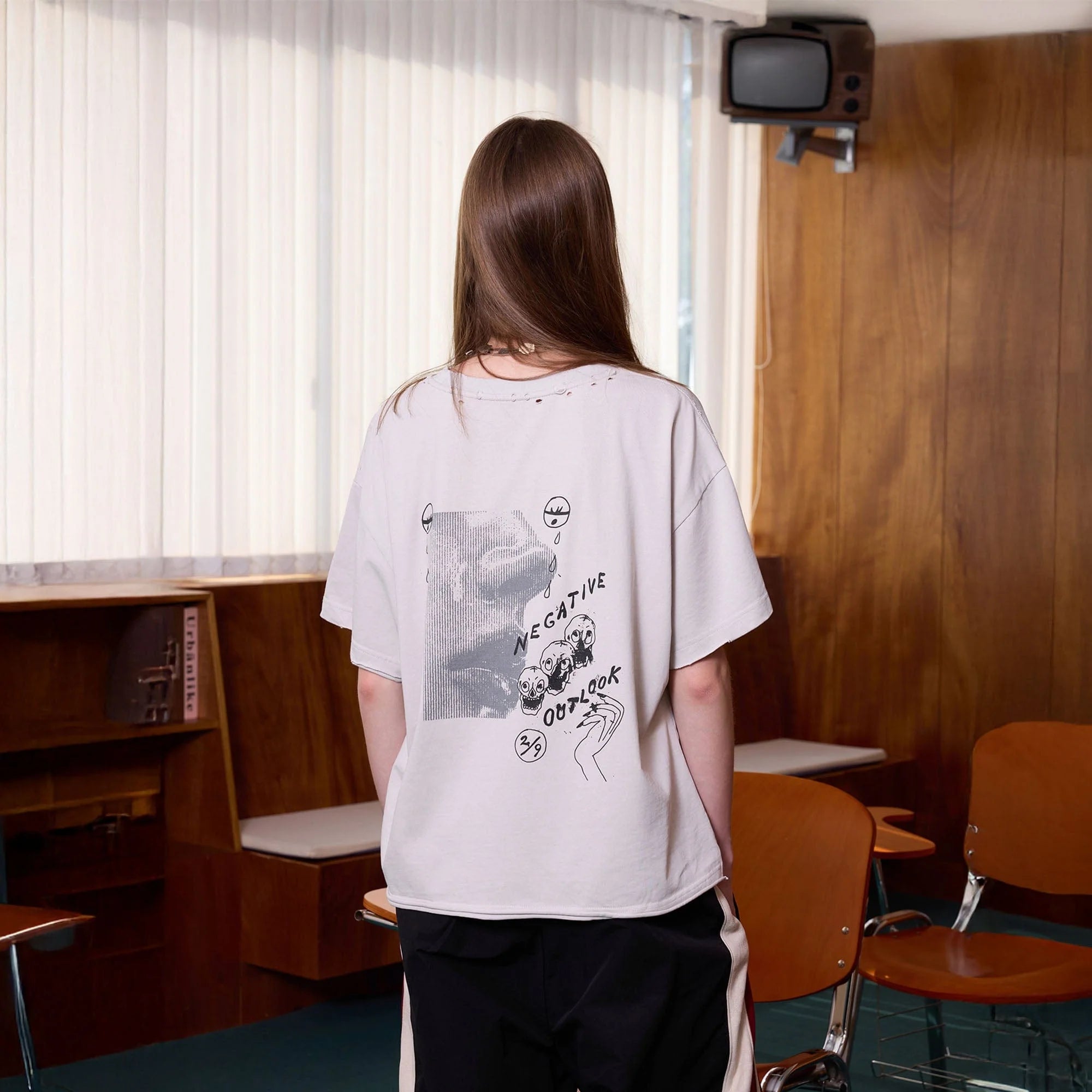 ERROR CODE ROBOT Distressed Raw-Edge Washed Graphic Tee