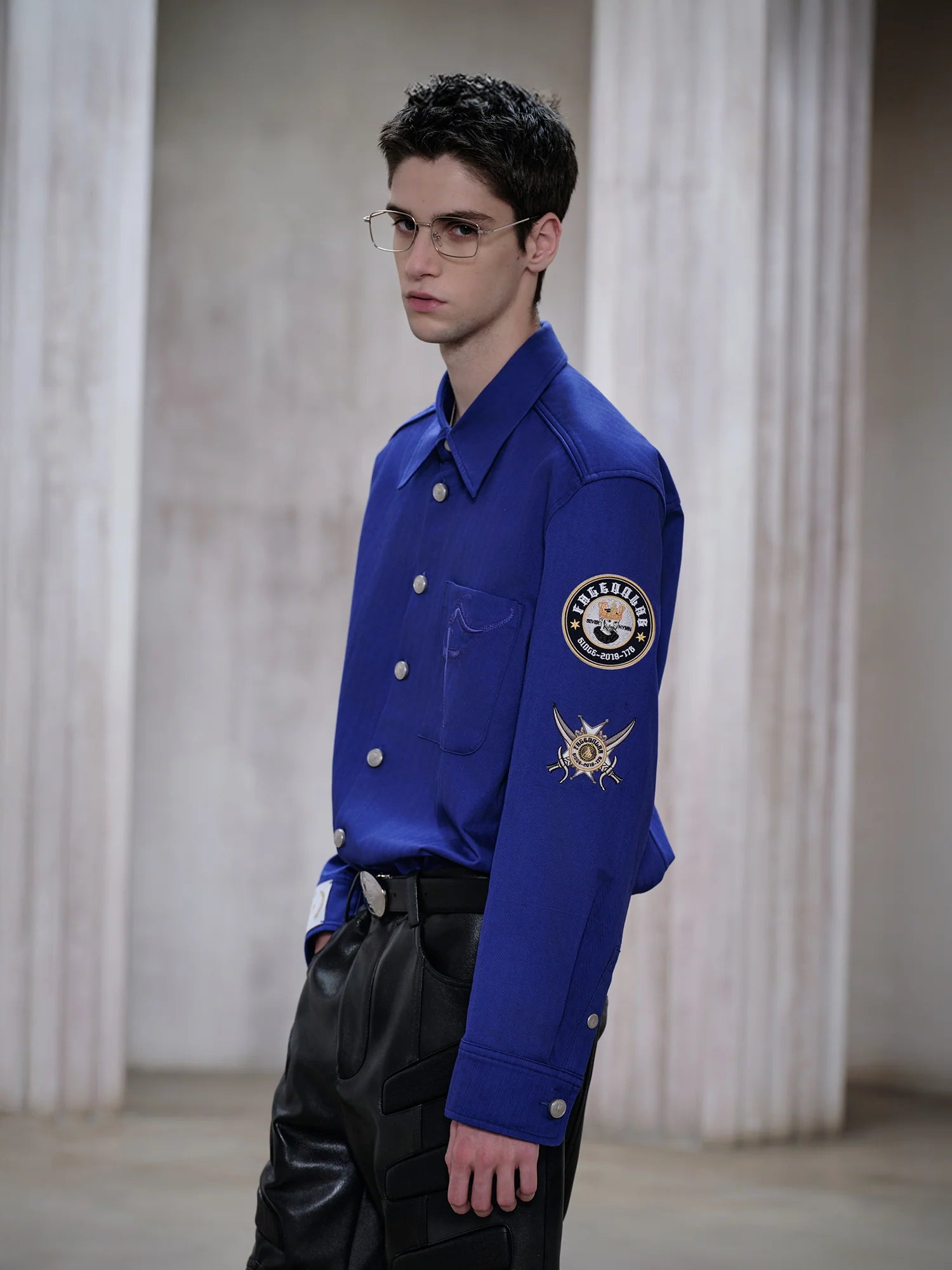 FACEONLAB Mental-Button Embroidered Badge-Patch Shirt Blue