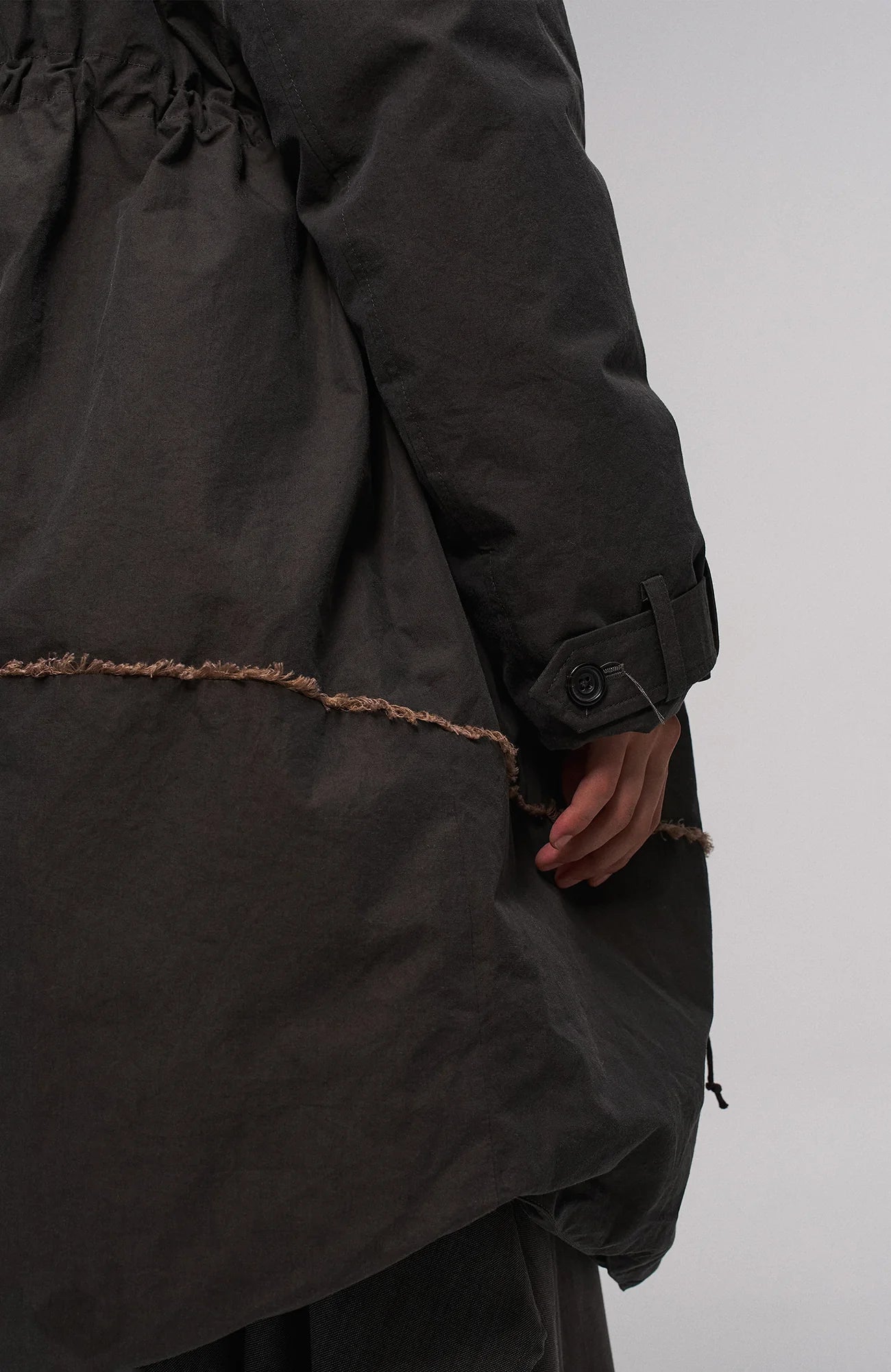 ILNya Nieternite Nifutur Asym Hem Drawcord Down Parka