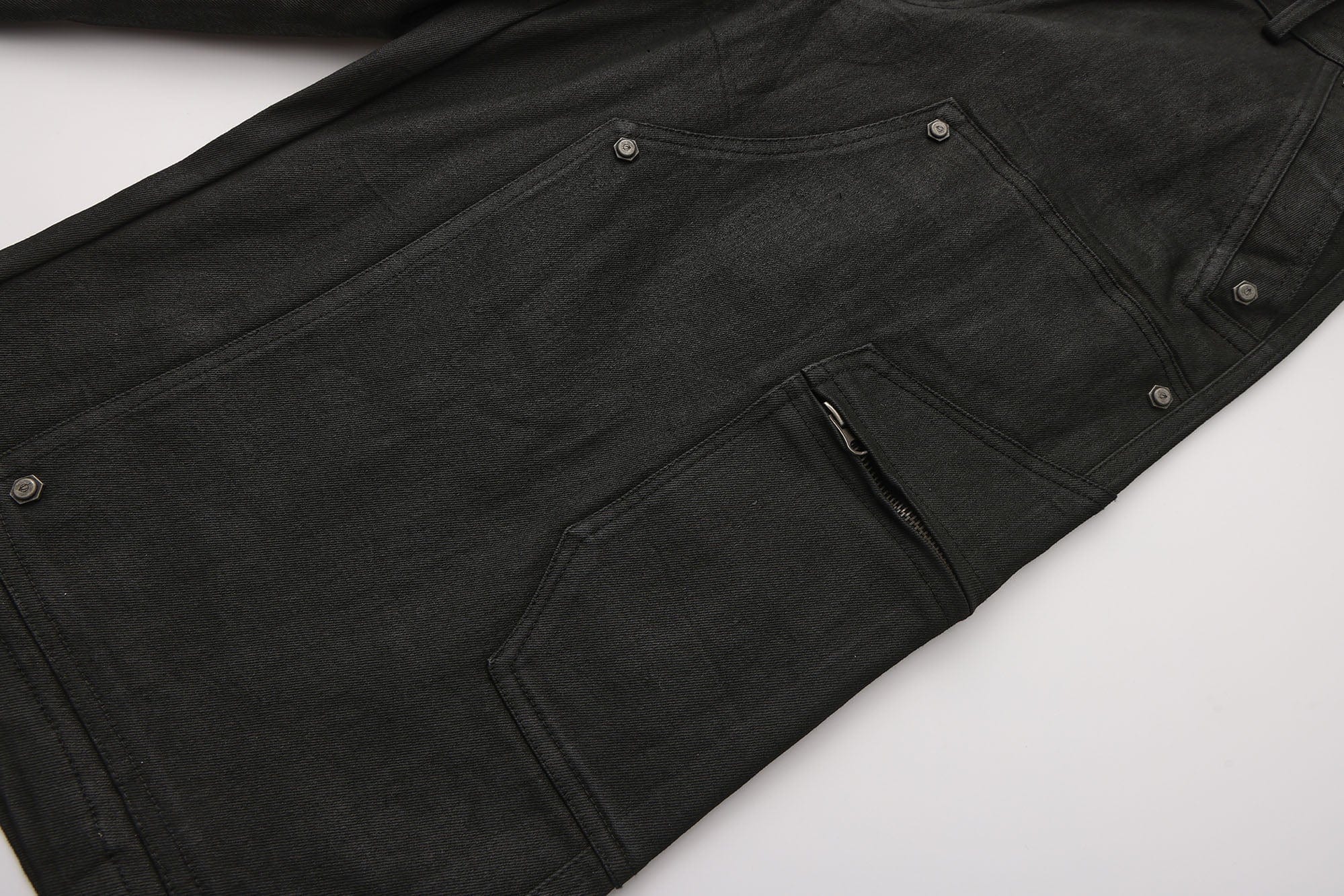 LUUUCAM Waxed Rivet Double-Knee Capri Shorts