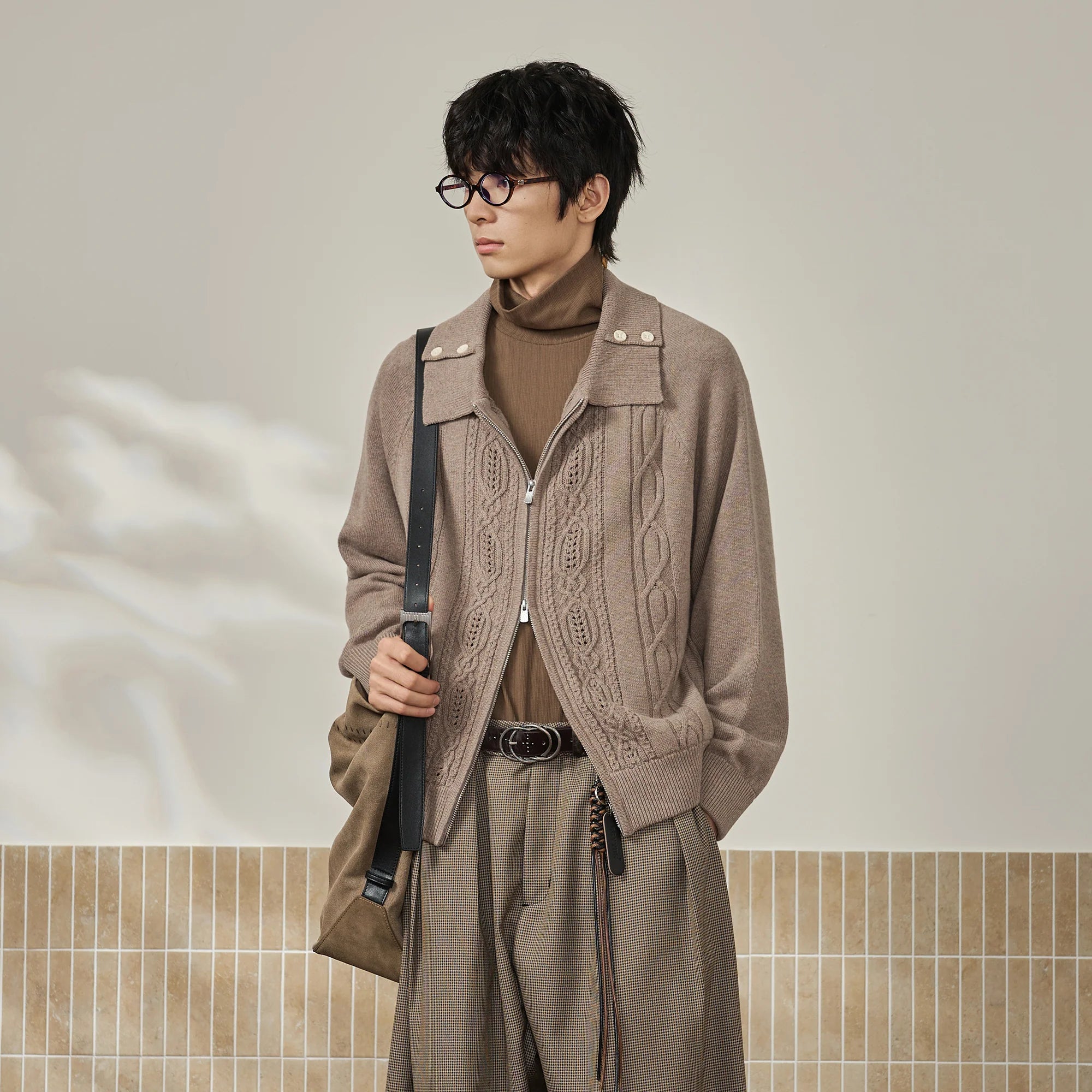 MOITIEDEPETALE Modern Cable-Knit Zip-Up Cardigan