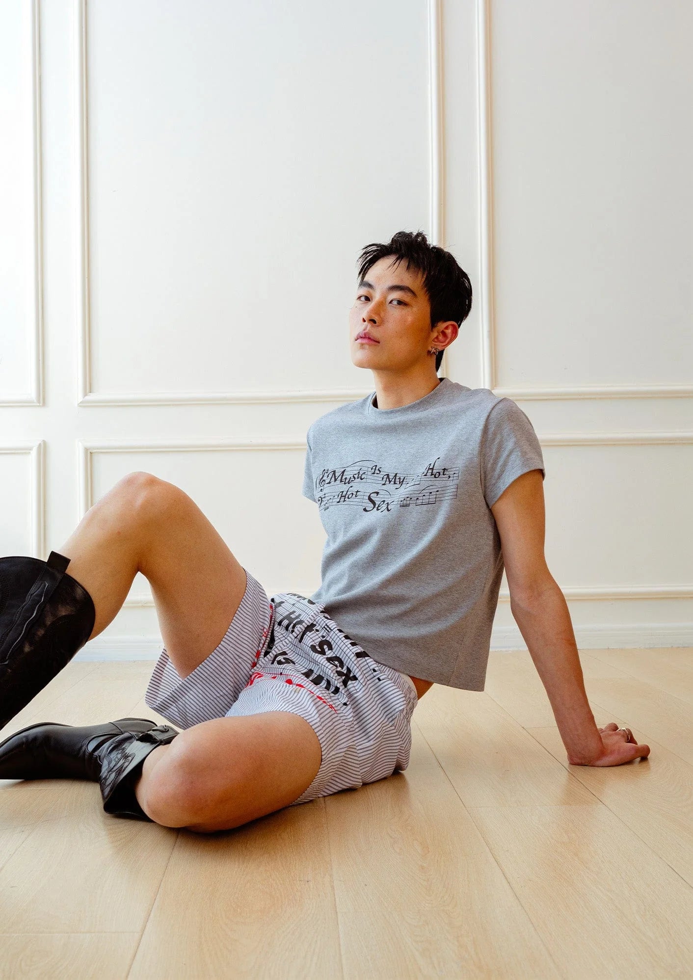 KADAKADA Stripe Slogan Graphic Lounge Shorts