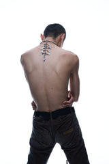 ILLUSORY Spine Necklace