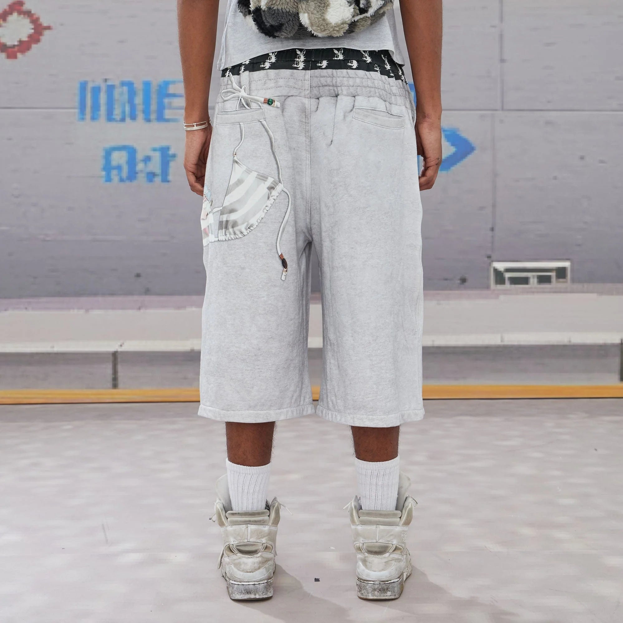 DND4DES Keychain Double-Waist Graphics Shorts