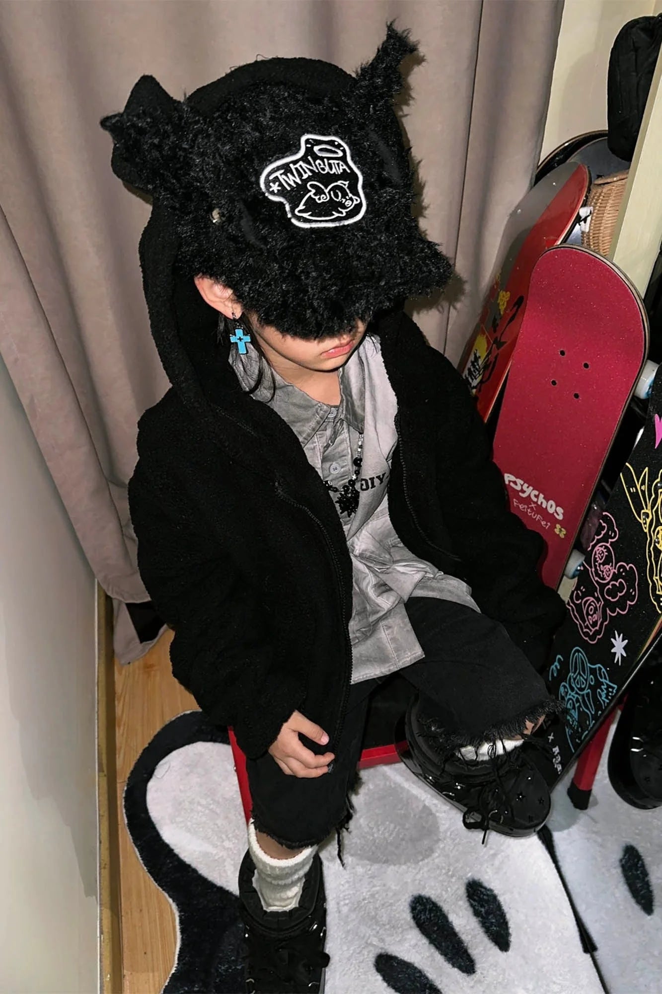 TWINBUTA Furry Ear Embroidered Cap Black