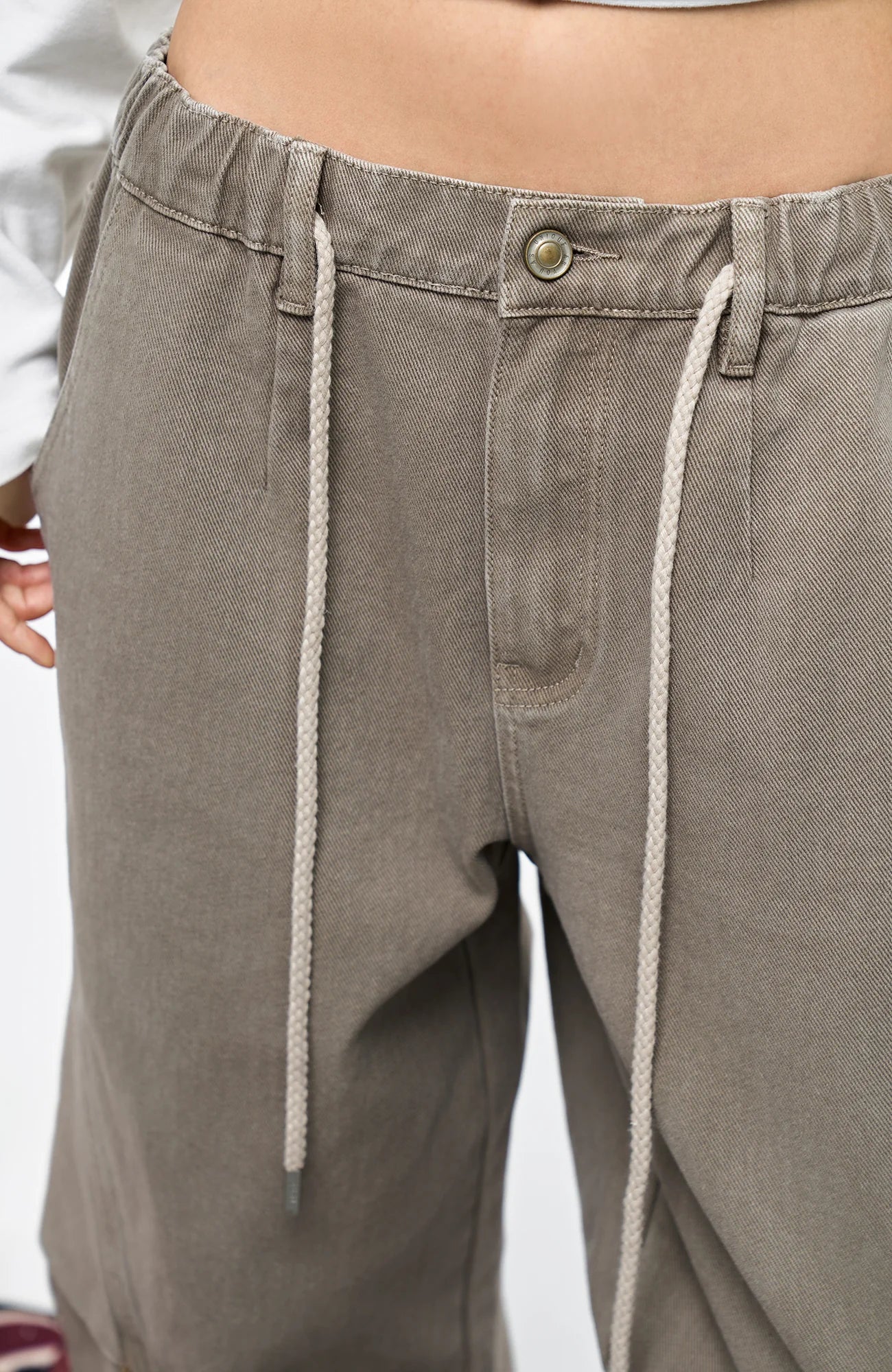 OVERLAPS Washed Drawstring Barrel-Leg Utility Pants