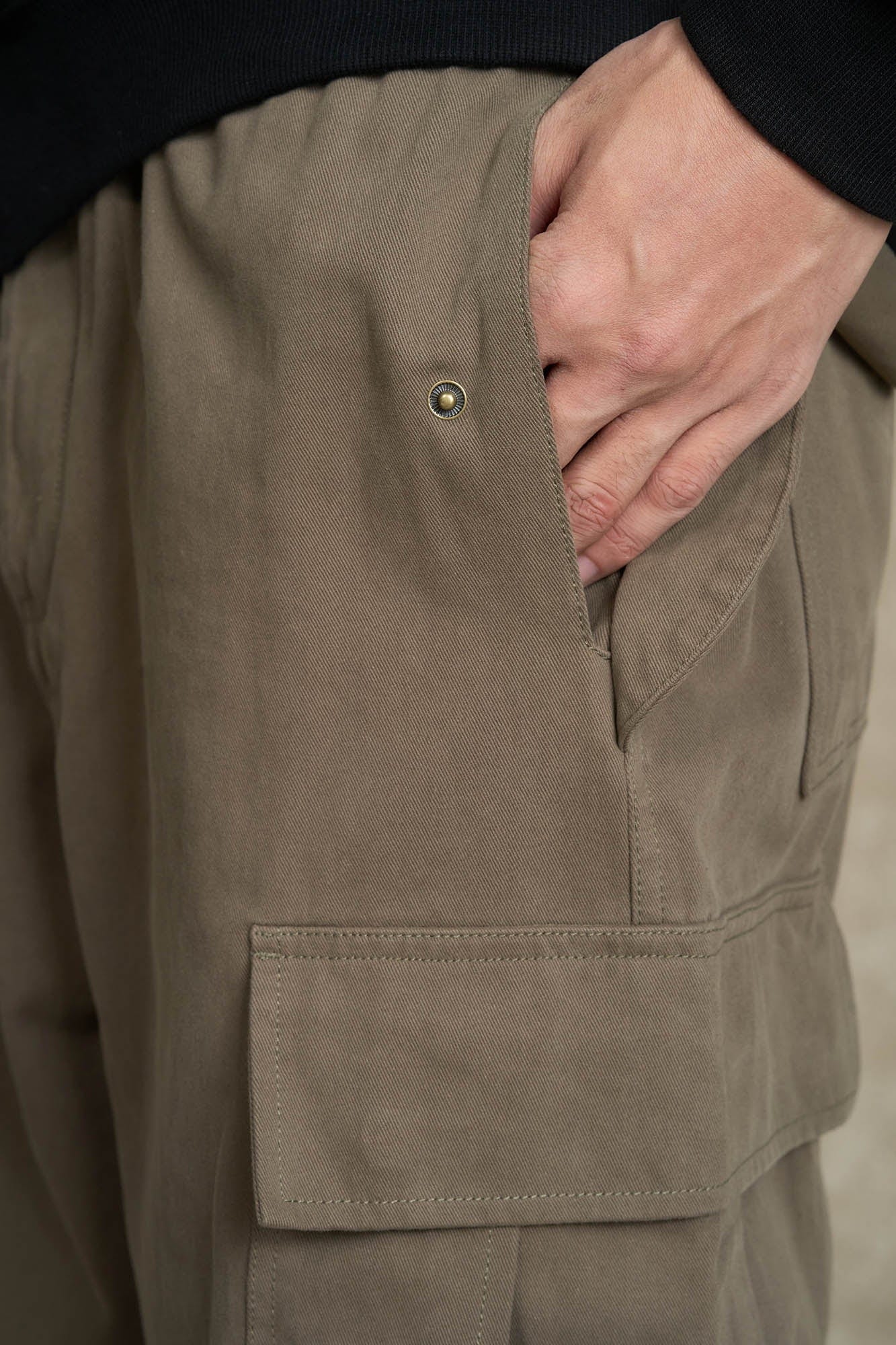BONELESS Pleated Big Pocket Drawstring Cargo